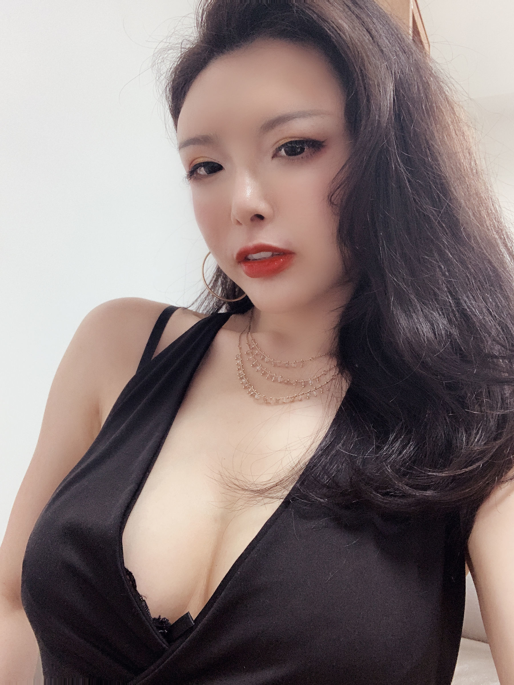 Cosplay Welfare] Qiu and Corgi (Xia Xiao Qiu Qiu Qiu) - Little Black Skirt