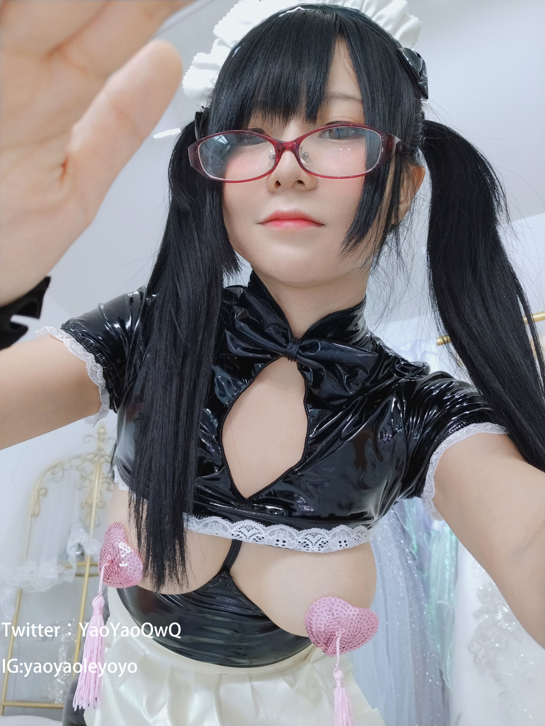 COS Phúc lợi] Cô gái dễ thương Coser Yoyo - Nữ hầu ác quỷ
