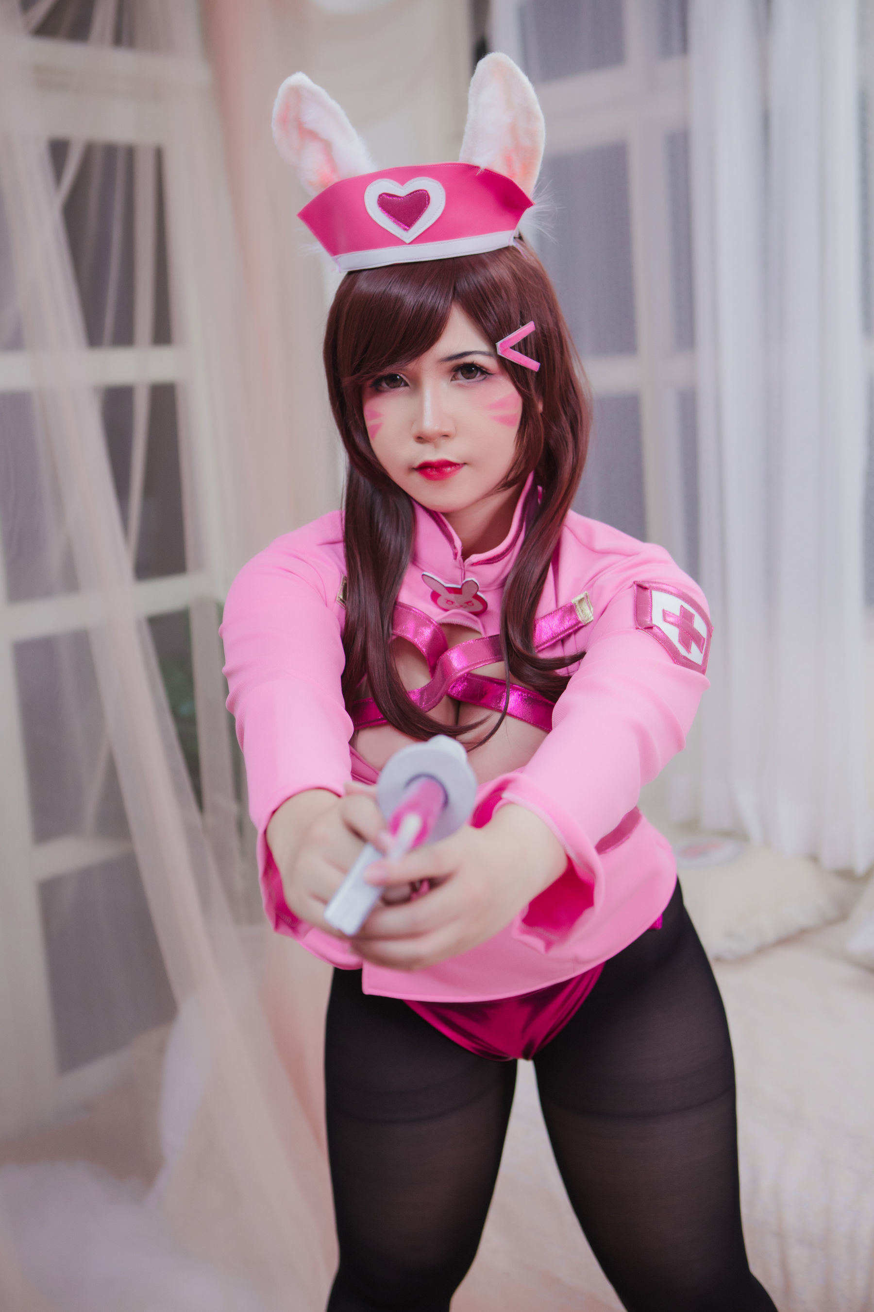 Cosplay Phúc lợi] Uy Uy - D.Va Bunny Nurse