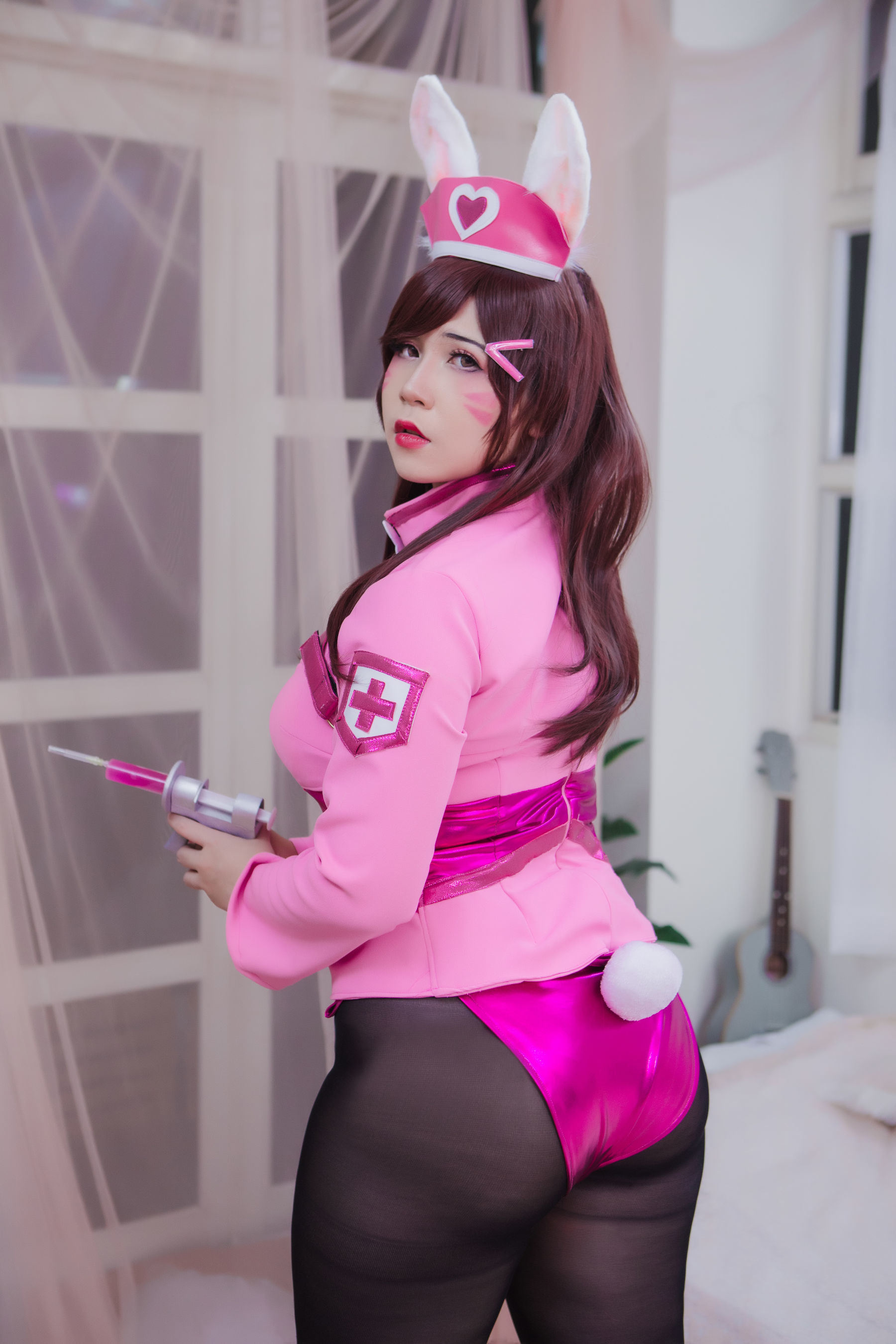 Cosplay Phúc lợi] Uy Uy - D.Va Bunny Nurse