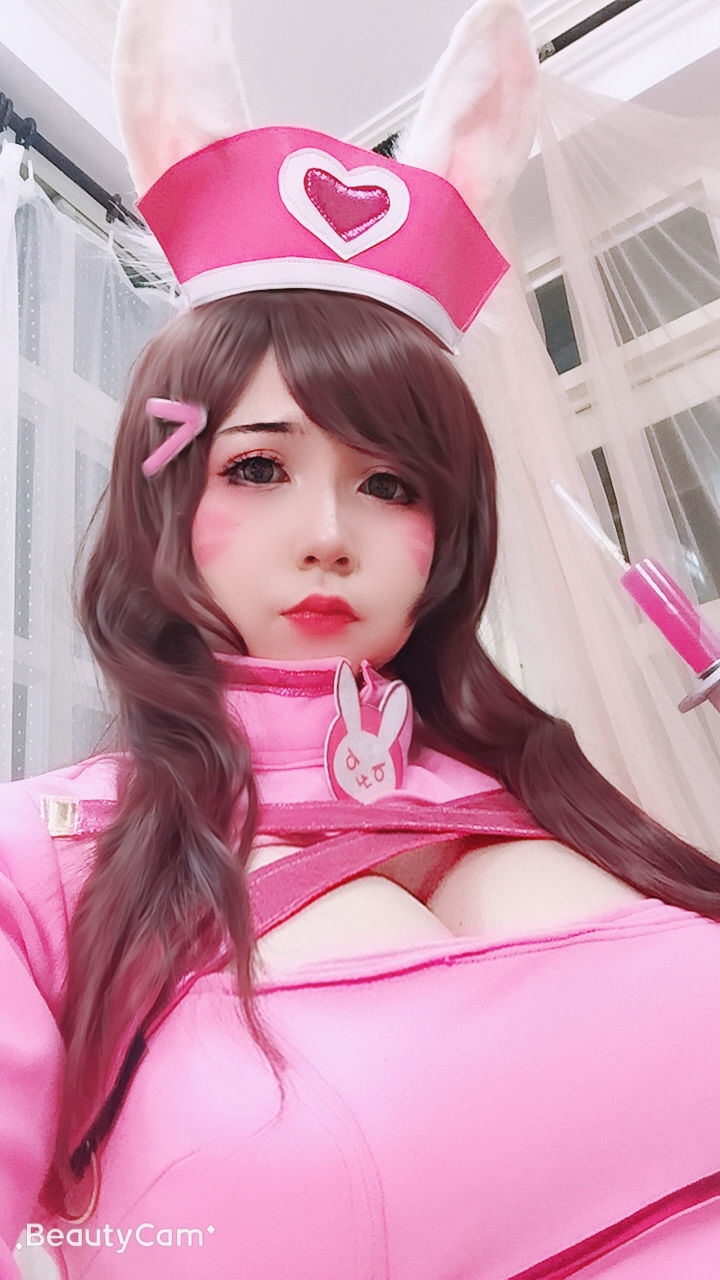 Cosplay Phúc lợi] Uy Uy - D.Va Bunny Nurse