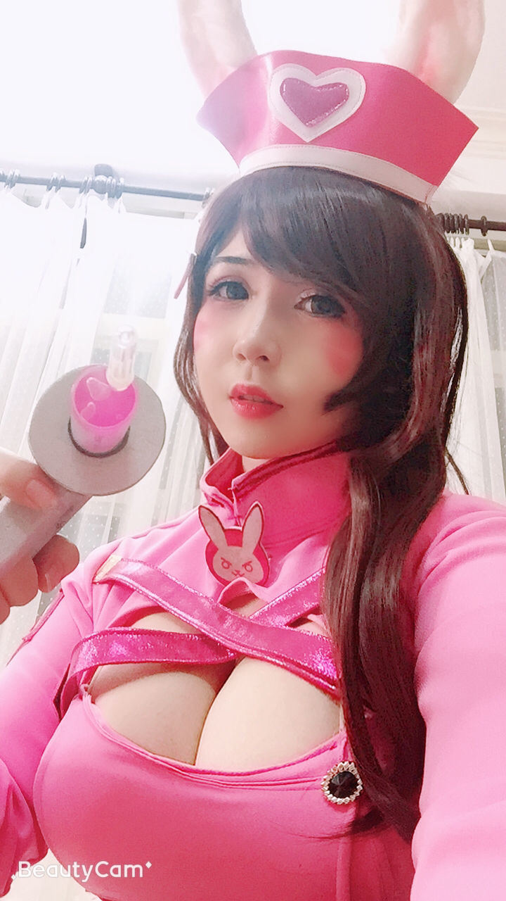 Cosplay Phúc lợi] Uy Uy - D.Va Bunny Nurse