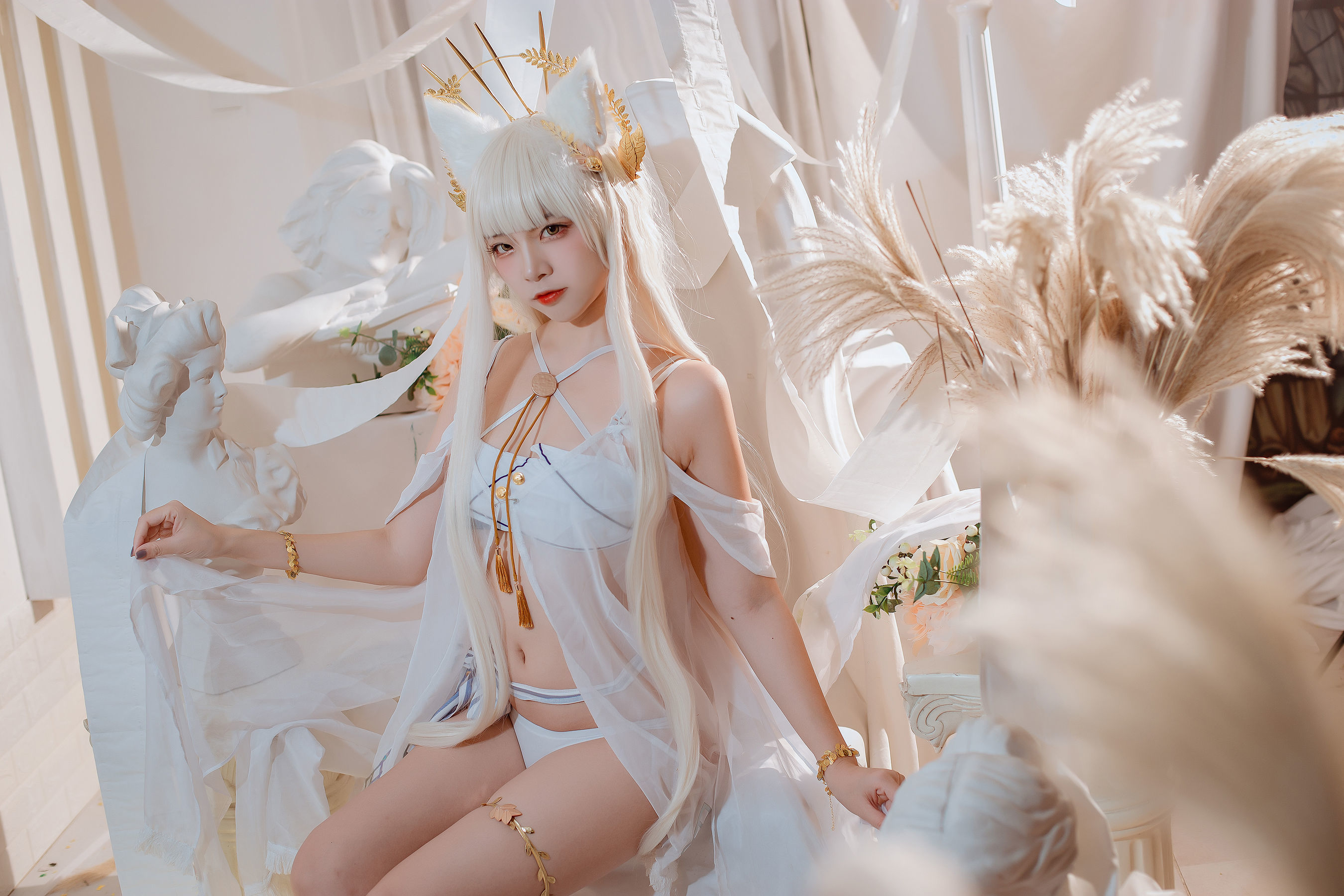 COS Phúc Lợi] Coser Phổ Biến Er Zuo Nisa - Arknights Bạch Kim Áo Tắm