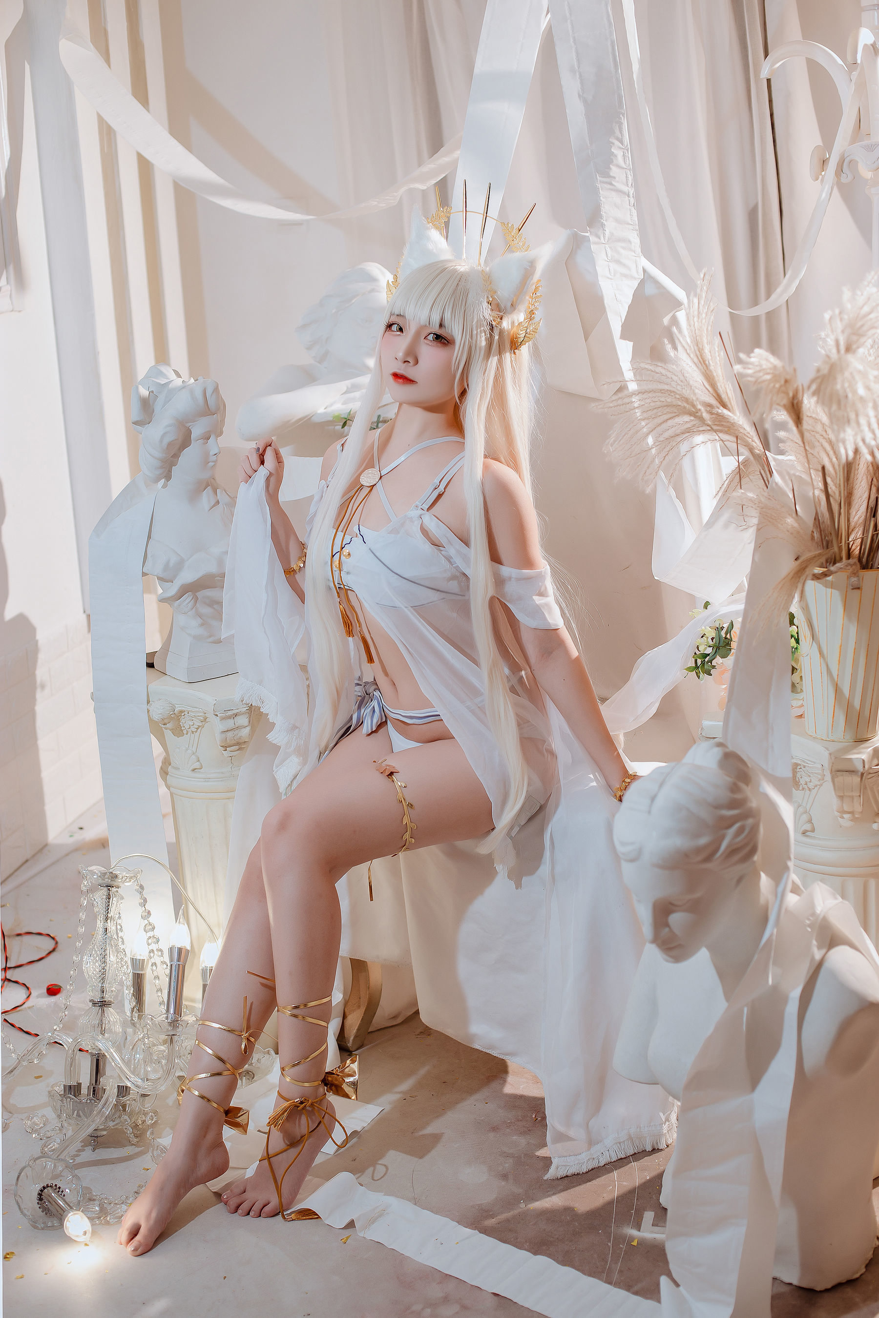 COS Phúc Lợi] Coser Phổ Biến Er Zuo Nisa - Arknights Bạch Kim Áo Tắm
