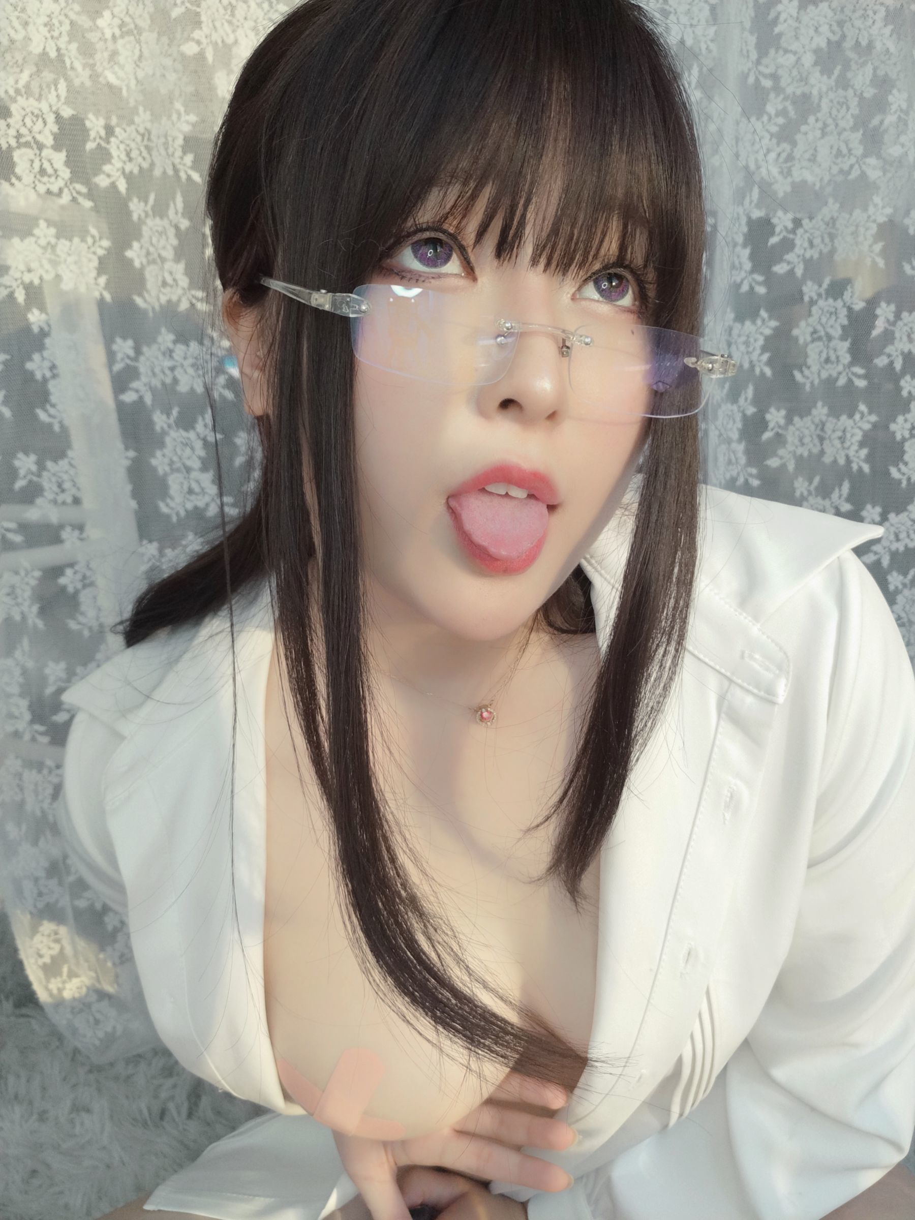 [COS phúc lợi] Bé Dung lẩm bẩm.