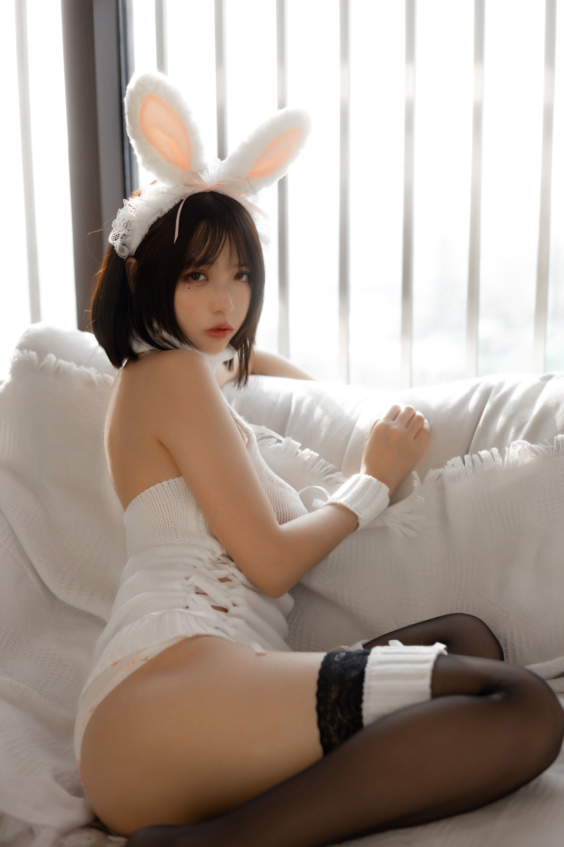 Fengmao SS 白セーターバニーガール コスプレ