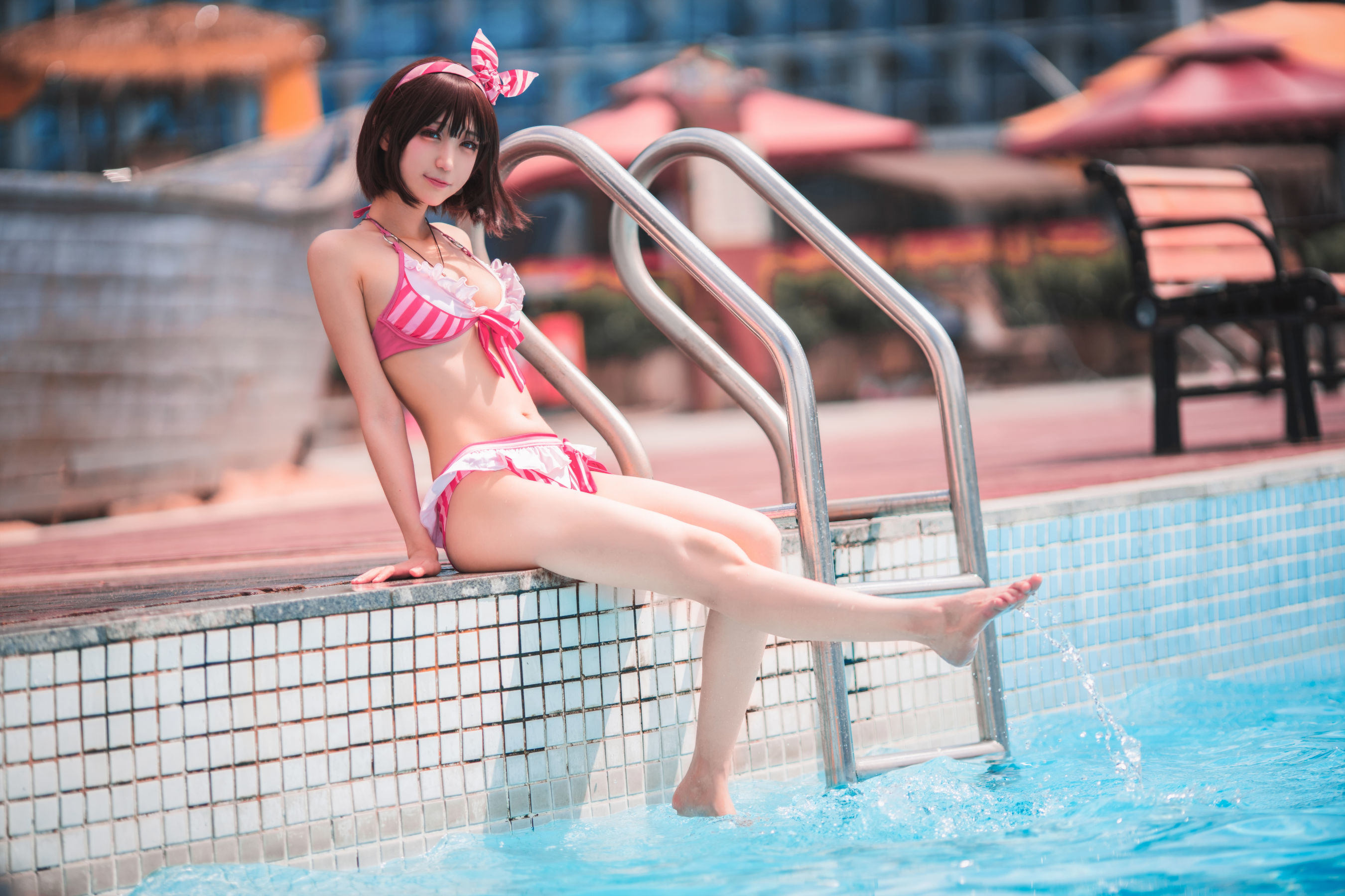 COS Welfare] Zhou Ji is a Cute Bunny - Holy Person in Swimsuit