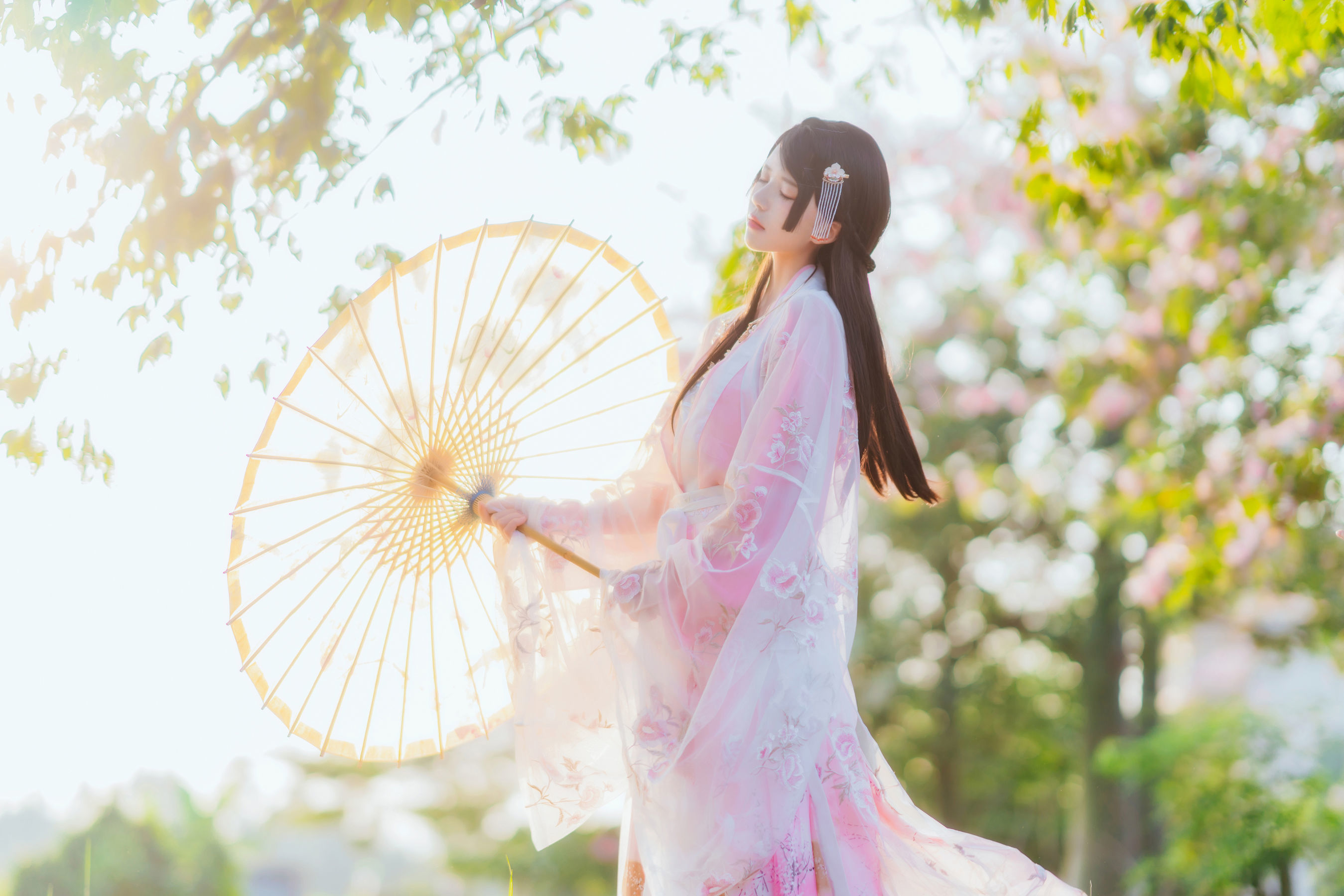 コスプレ福利] 桜桃喵 - 優しい漢服の桃花