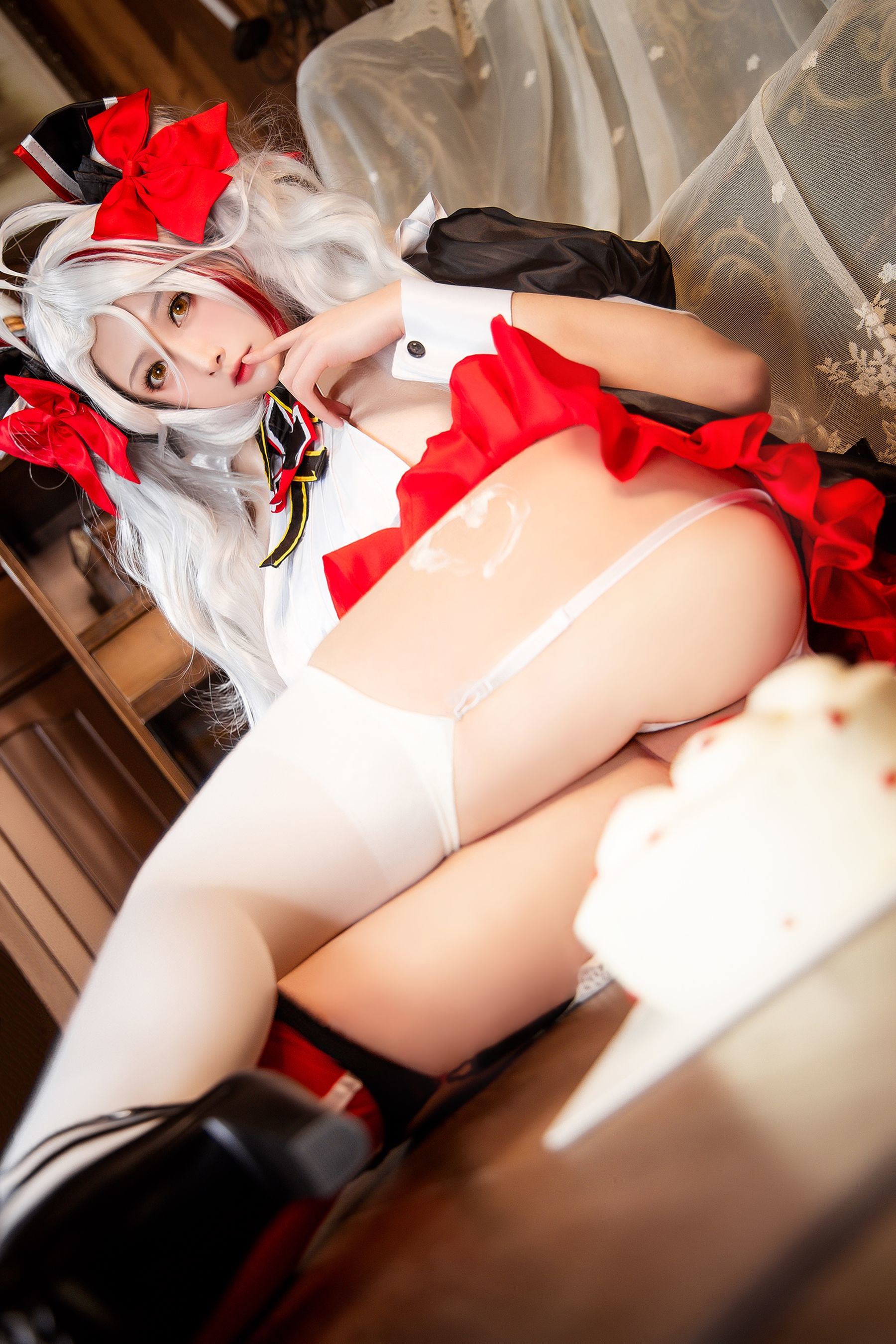 COS Phúc lợi] Coser cao giá trị Niệm Niệm_D - Azur Lane Prinz Eugen