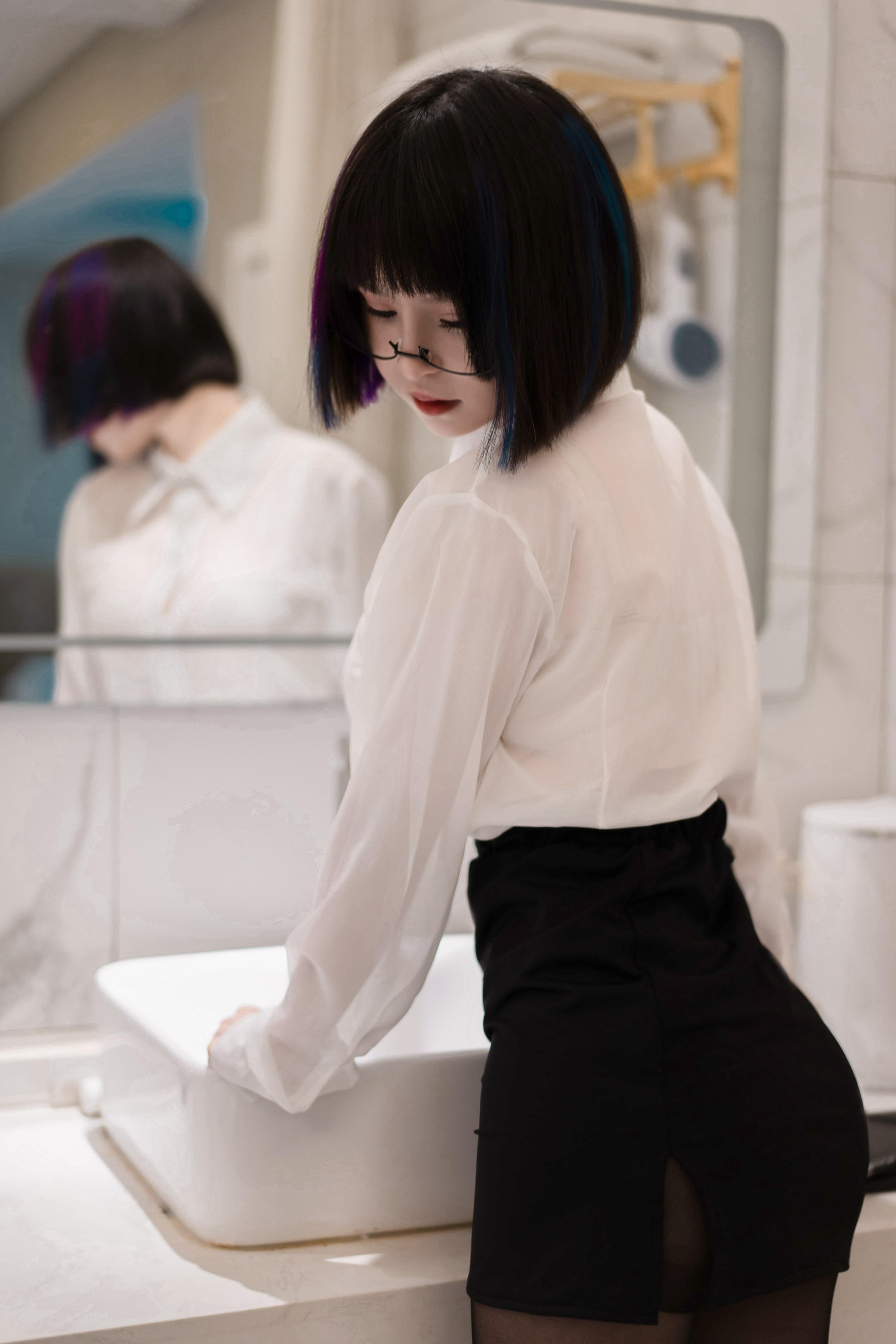 暈崽Zz – 黑絲祕書 62P