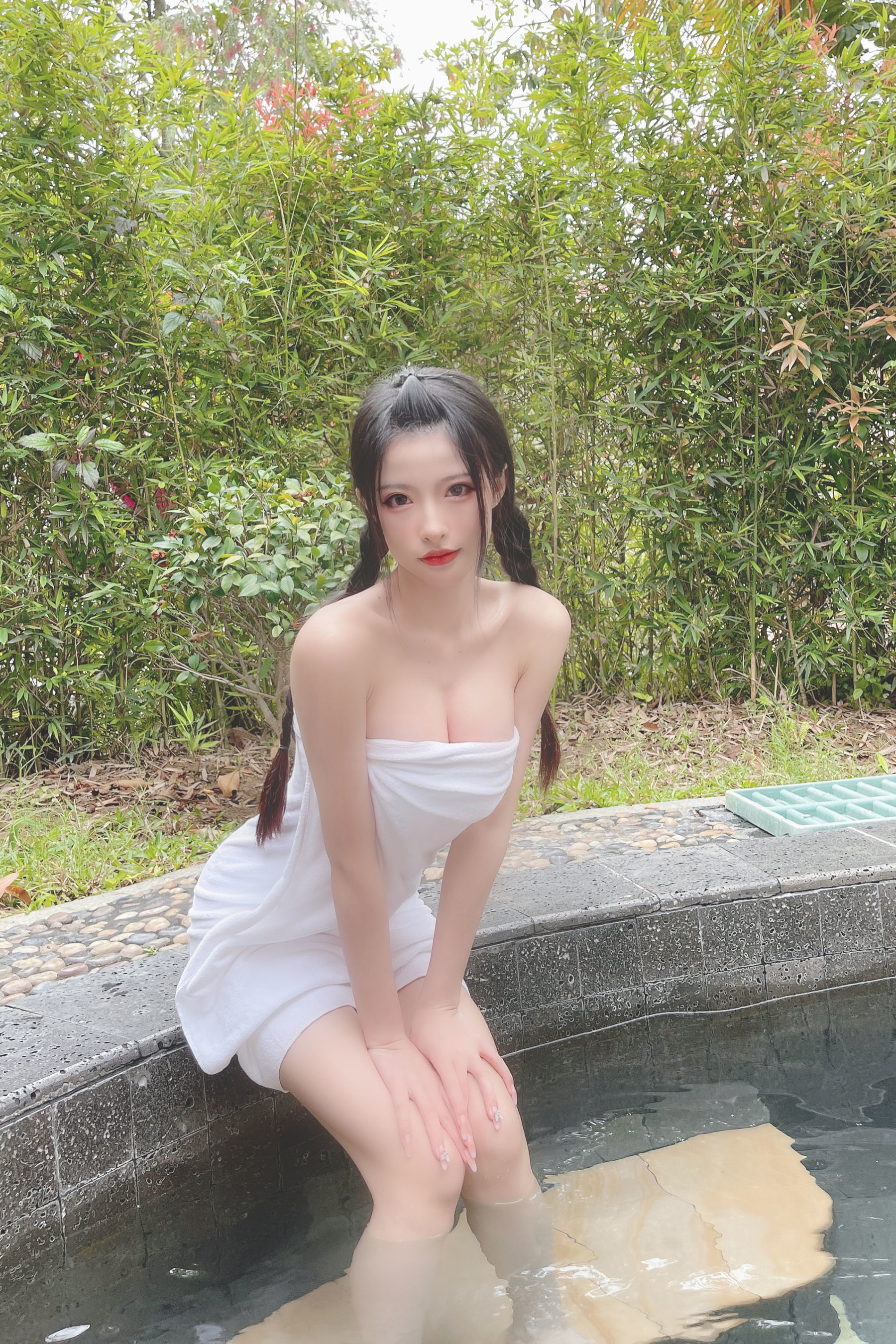 COS Welfare] Stunner Shimizu Yui - Hot Spring Bath Towel