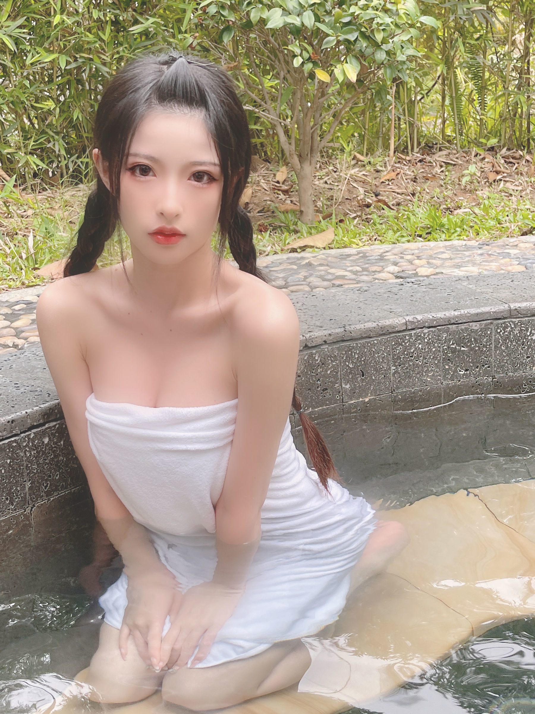 COS Welfare] Stunner Shimizu Yui - Hot Spring Bath Towel