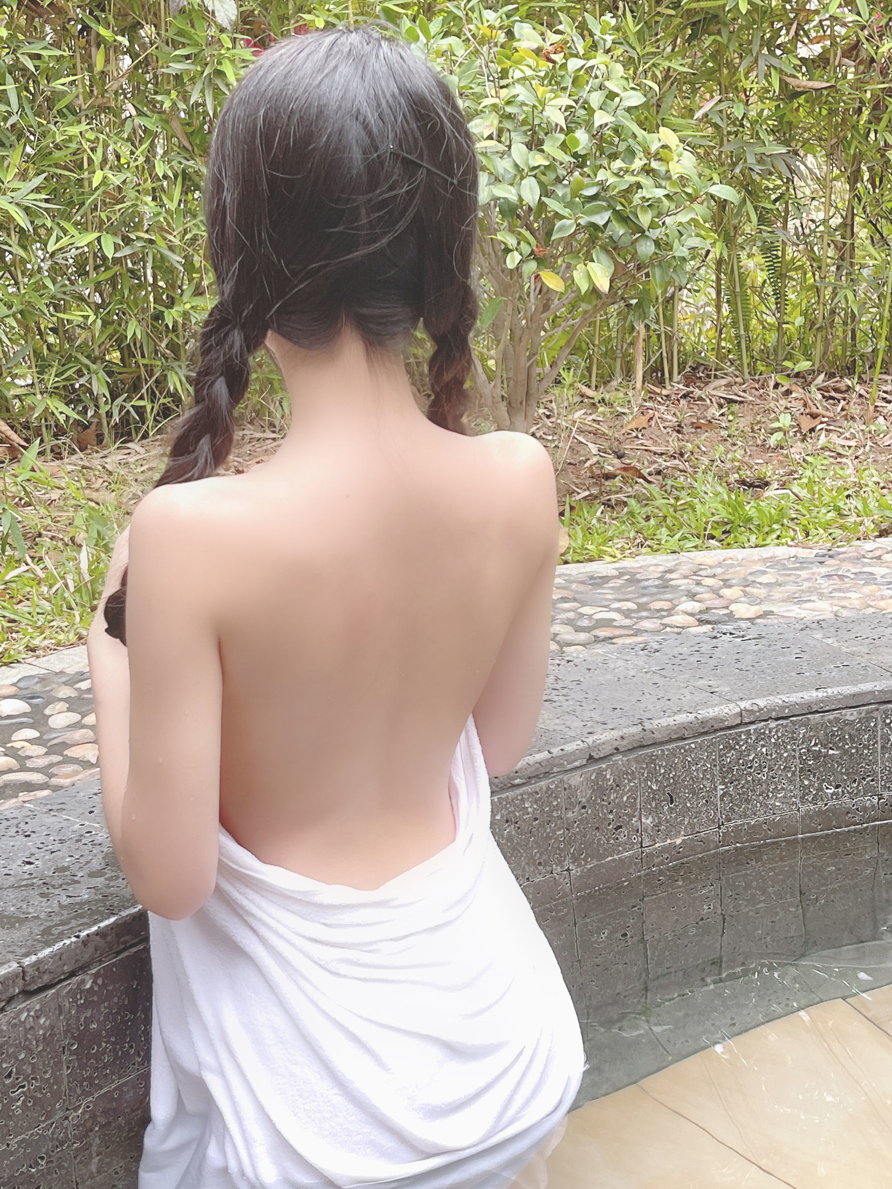 COS Welfare] Stunner Shimizu Yui - Hot Spring Bath Towel