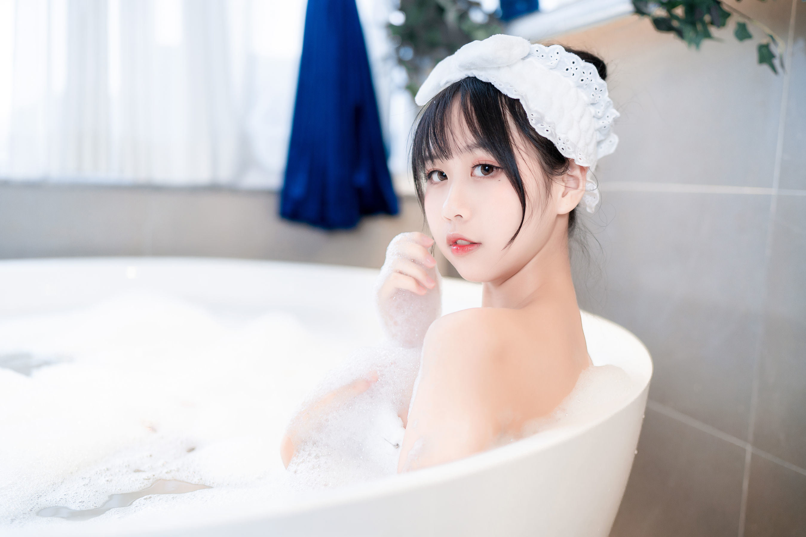 COS Welfare] Sunny Beautiful Girl Mengyaer o0 - Bath Towel