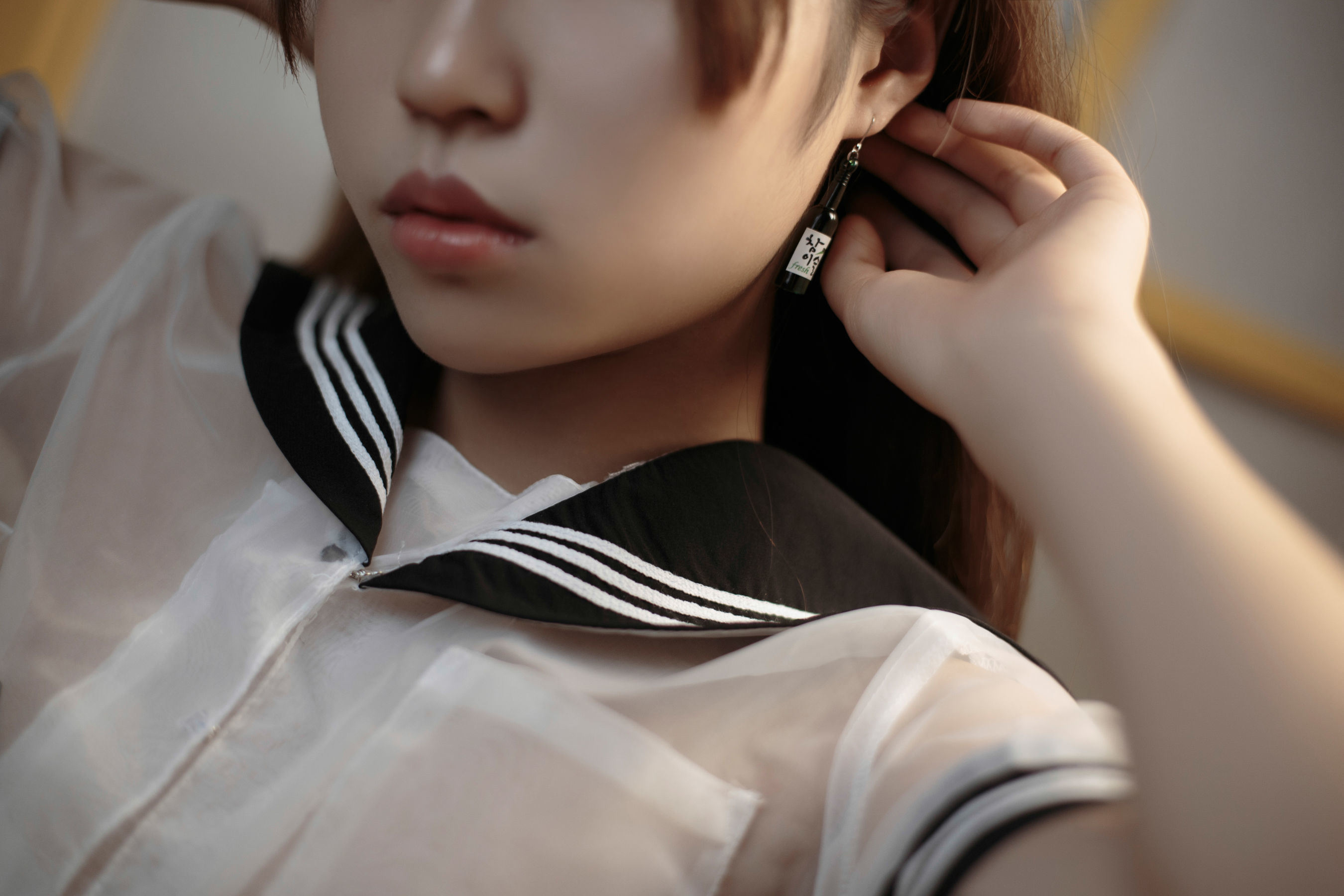 COS福利] 萌妹白易子教主 - 透明水手服