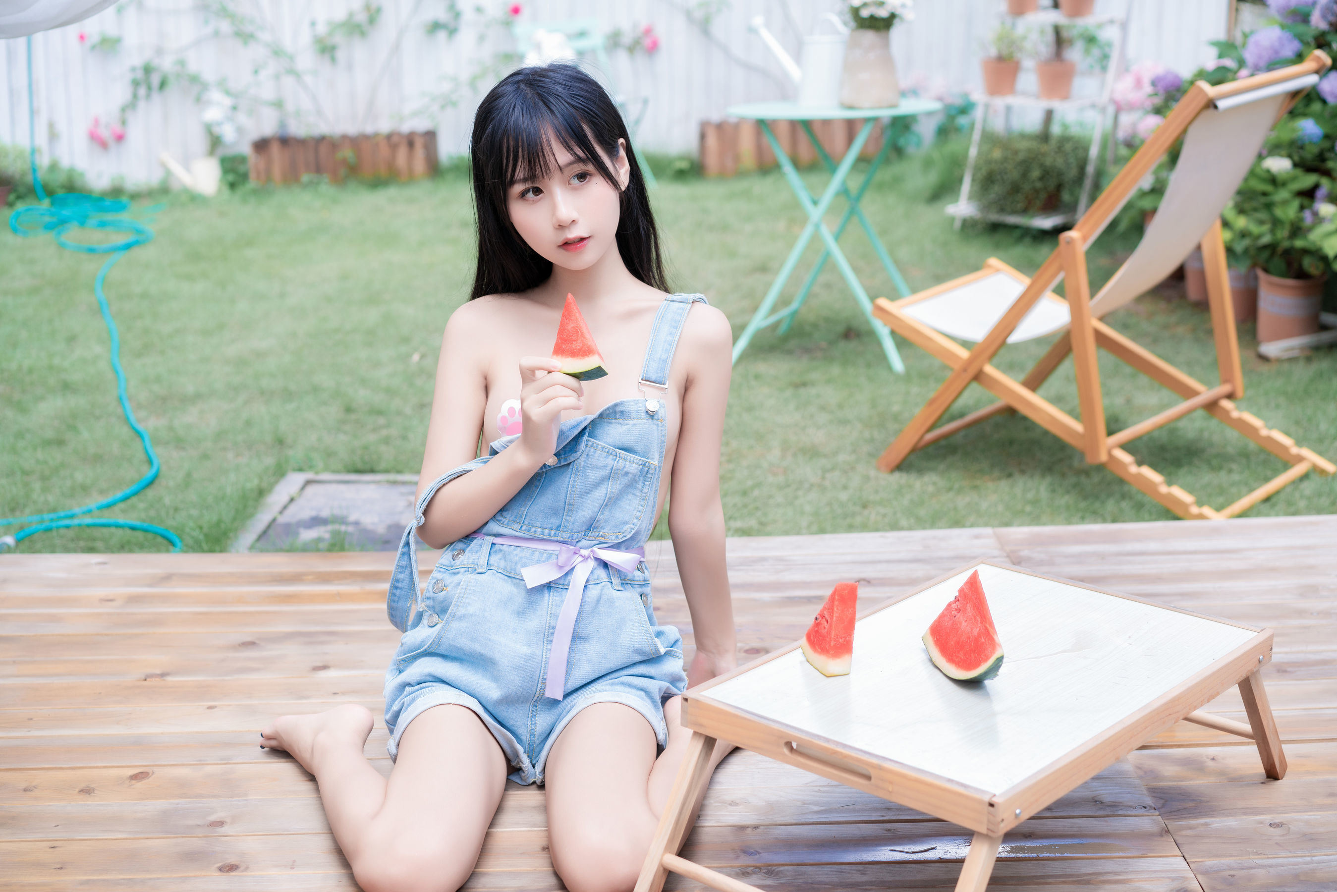 COS福利] 陽光美少女萌芽兒 o0 - 西瓜與夏天