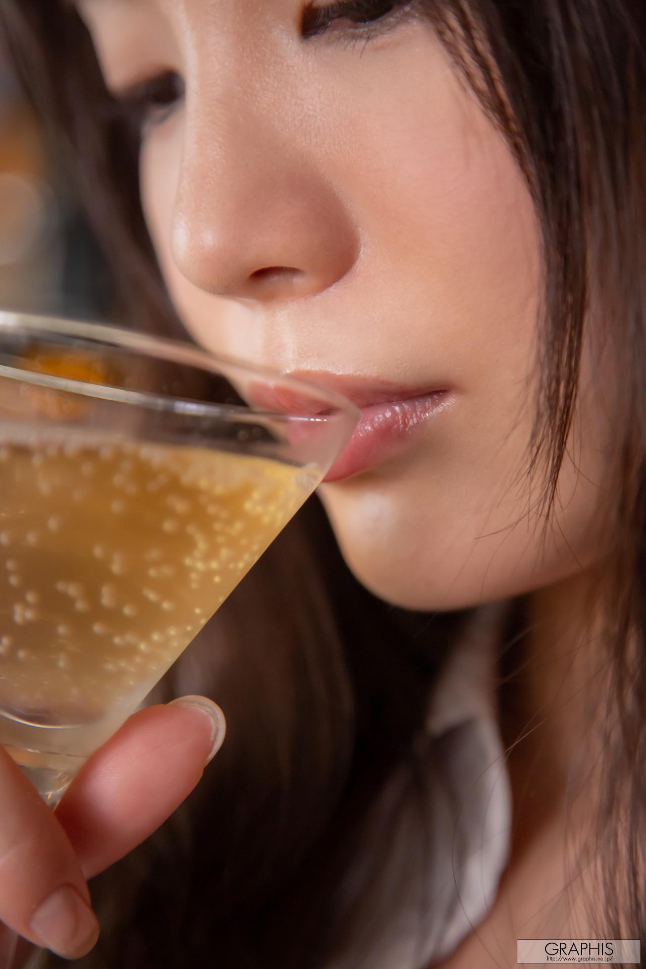 [Graphis] Gals – Airi Suzumura 鈴村あいり 141P
