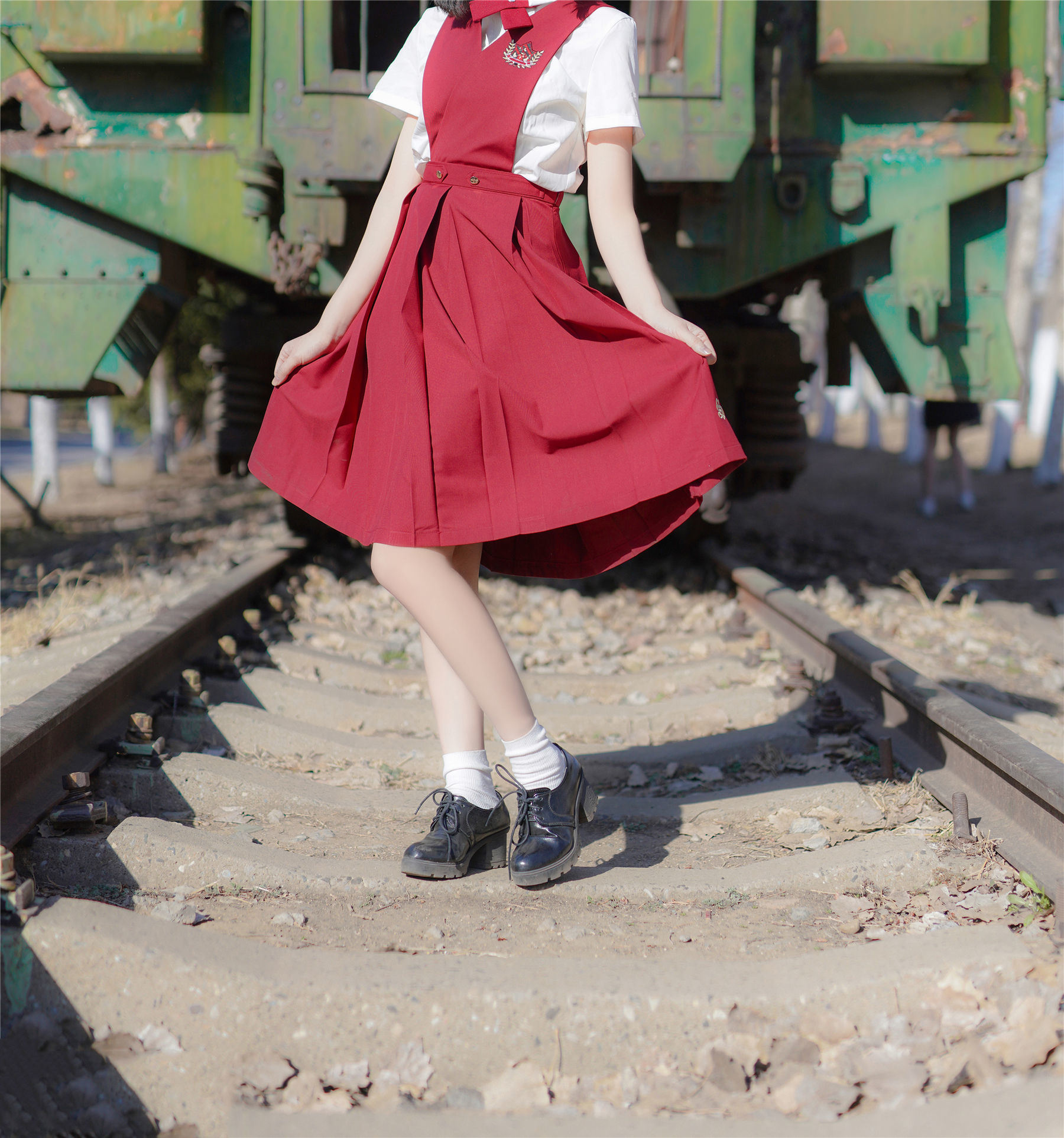 Meow Tang Film] Vol. 444 Red JK Skirt