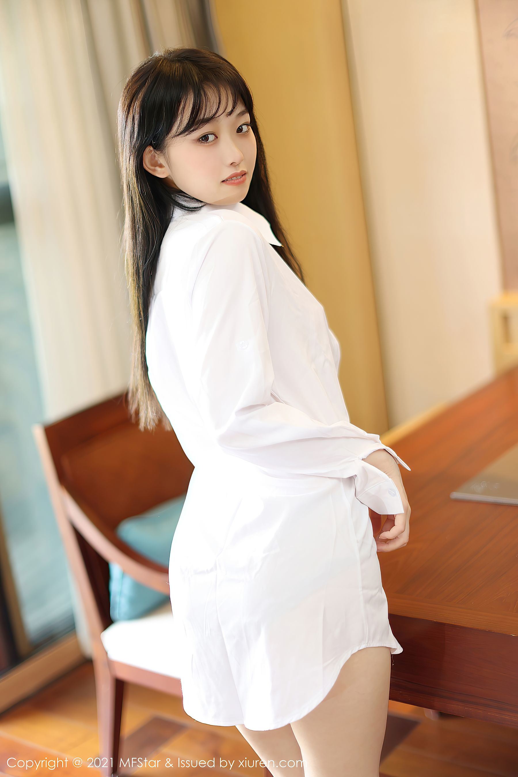 Model Academy MFStar] Vol.488 Baby Bottle