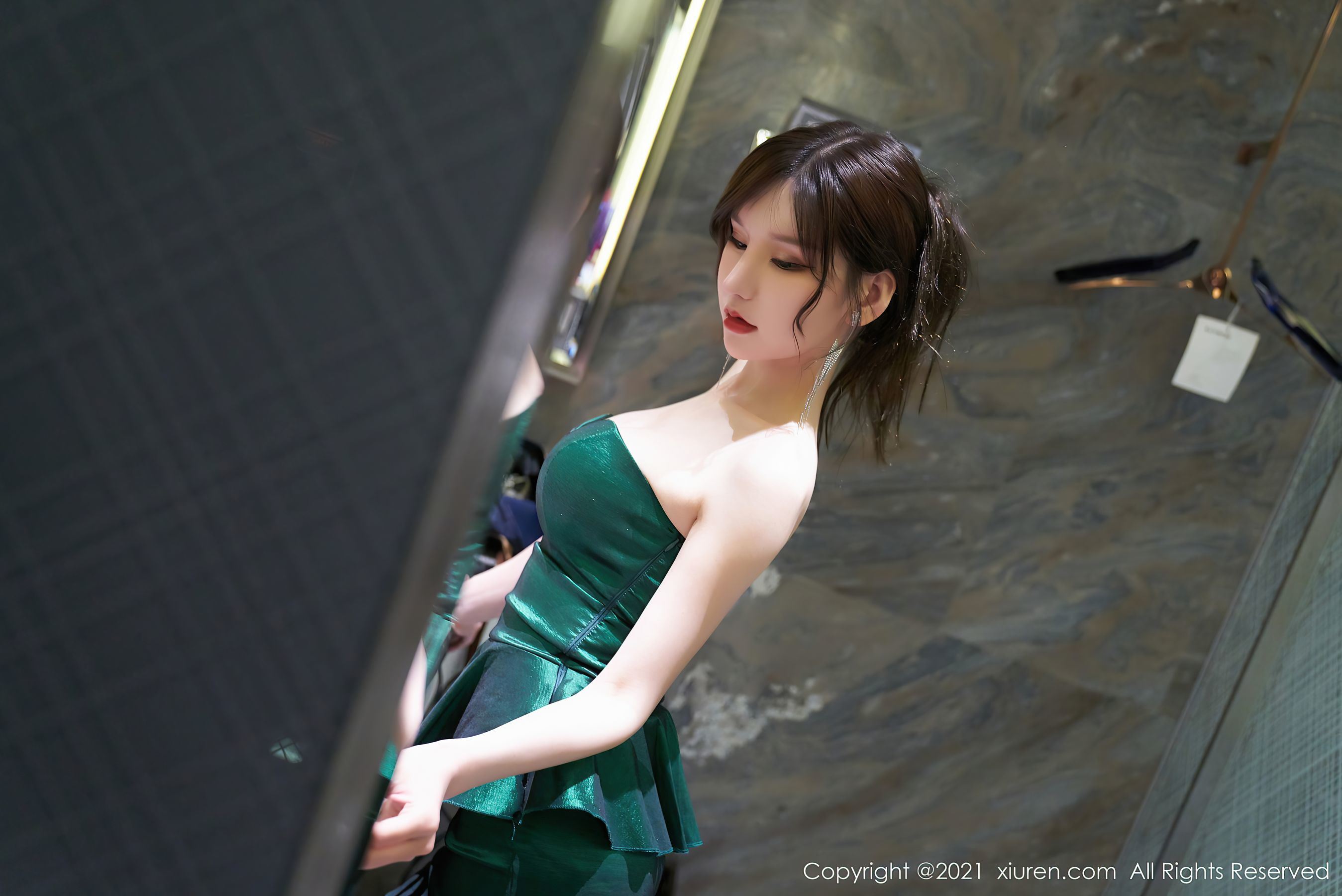 秀人XIUREN] No.3321 周于希Sandy