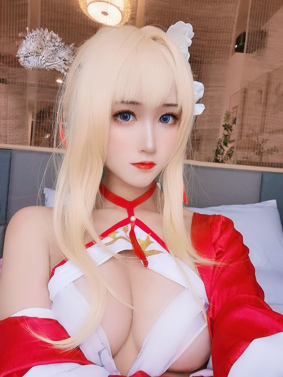 網紅COSER寫真] 微博妹子三度_69 - 光榮 涼夜香雪