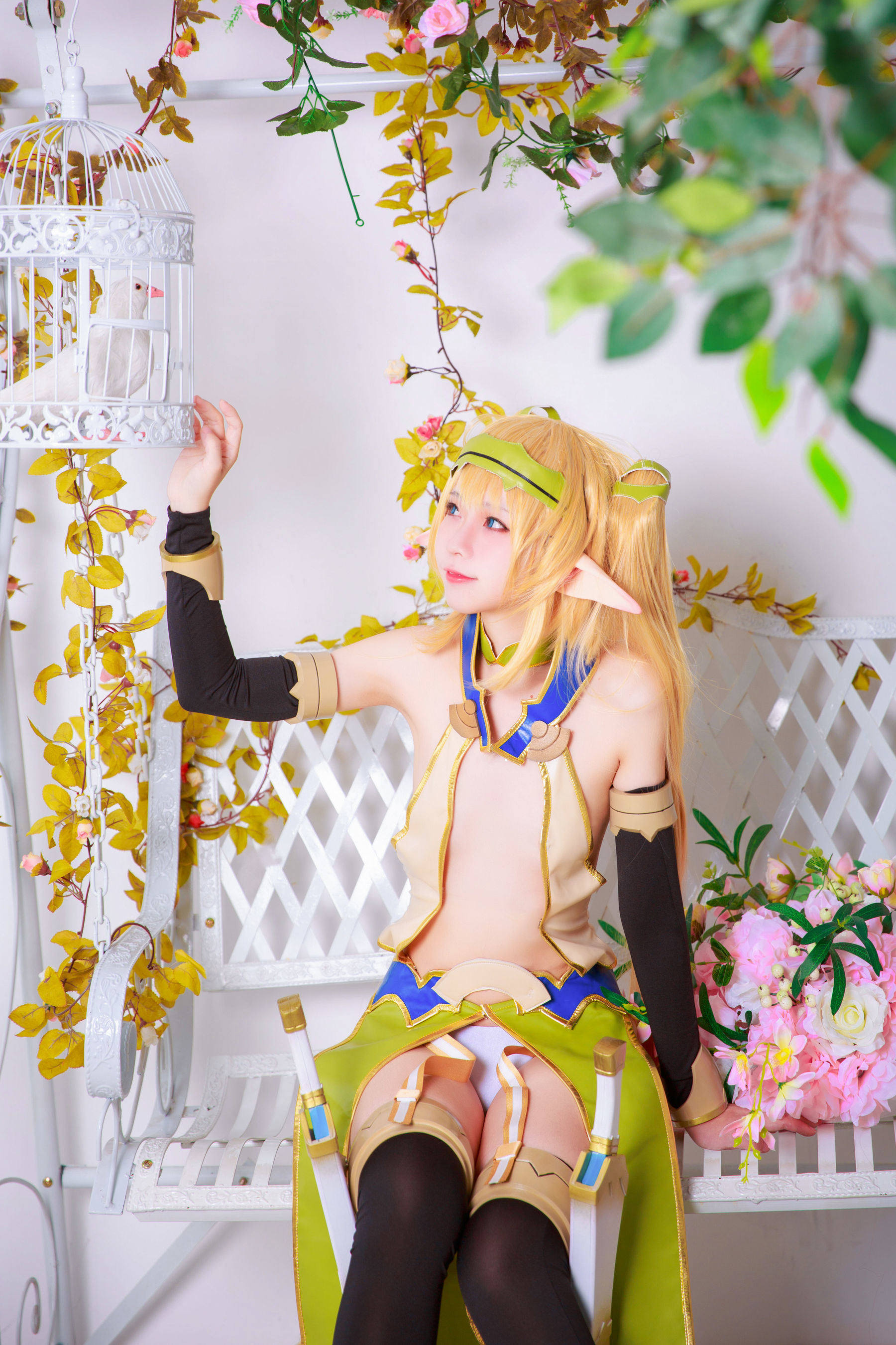 Internet Celebrity Coser Photobook] Anime Blogger G44 Will Not Get Hurt - Elf Village