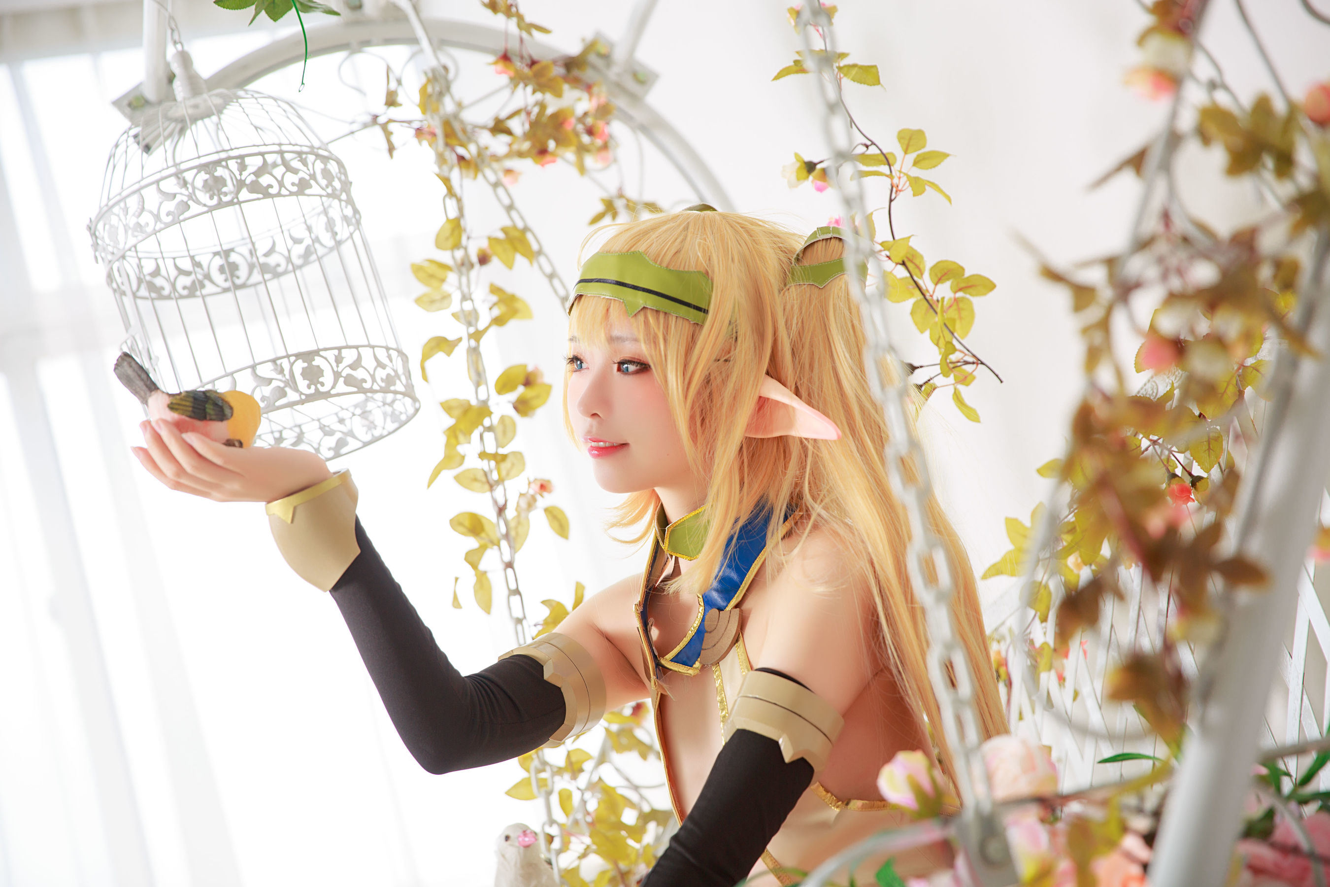 Internet Celebrity Coser Photobook] Anime Blogger G44 Will Not Get Hurt - Elf Village