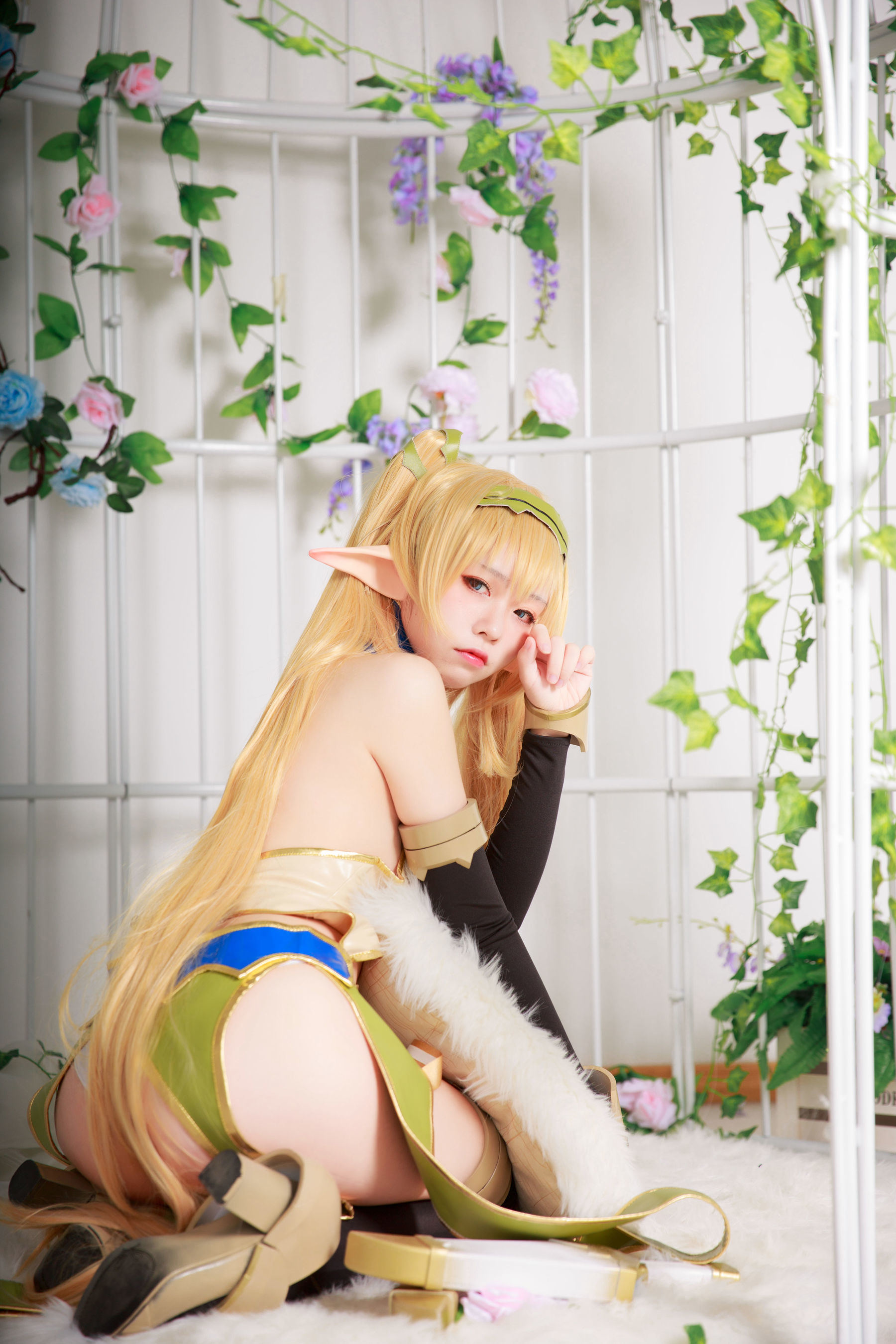 Internet Celebrity Coser Photobook] Anime Blogger G44 Will Not Get Hurt - Elf Village