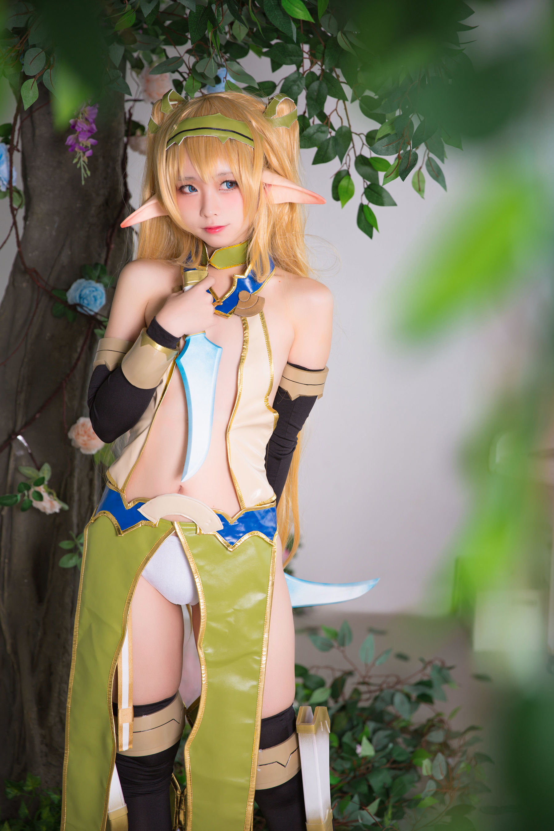 Internet Celebrity Coser Photobook] Anime Blogger G44 Will Not Get Hurt - Elf Village