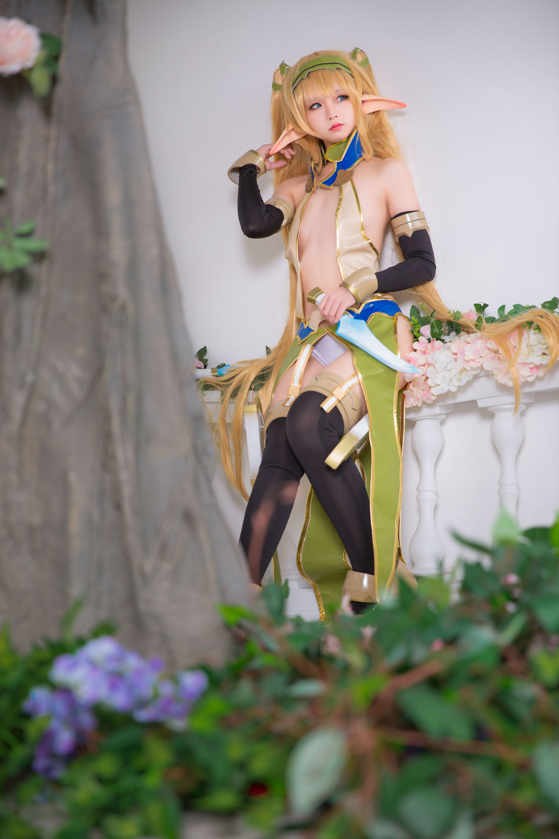 Internet Celebrity Coser Photobook] Anime Blogger G44 Will Not Get Hurt - Elf Village