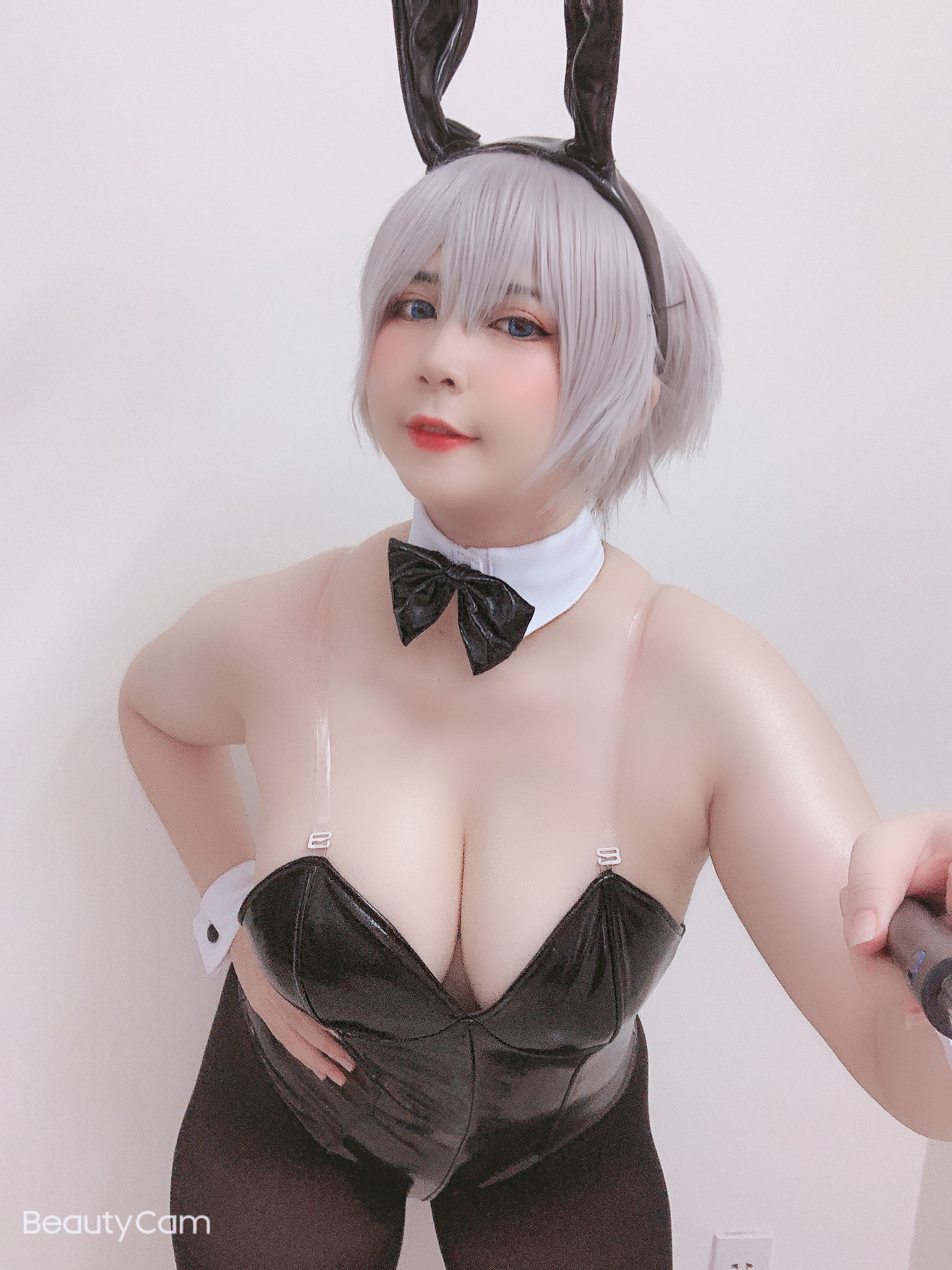 Internet Celebrity Cosplayer Photobook] Uy Uy - Uzaki Bunny Suit