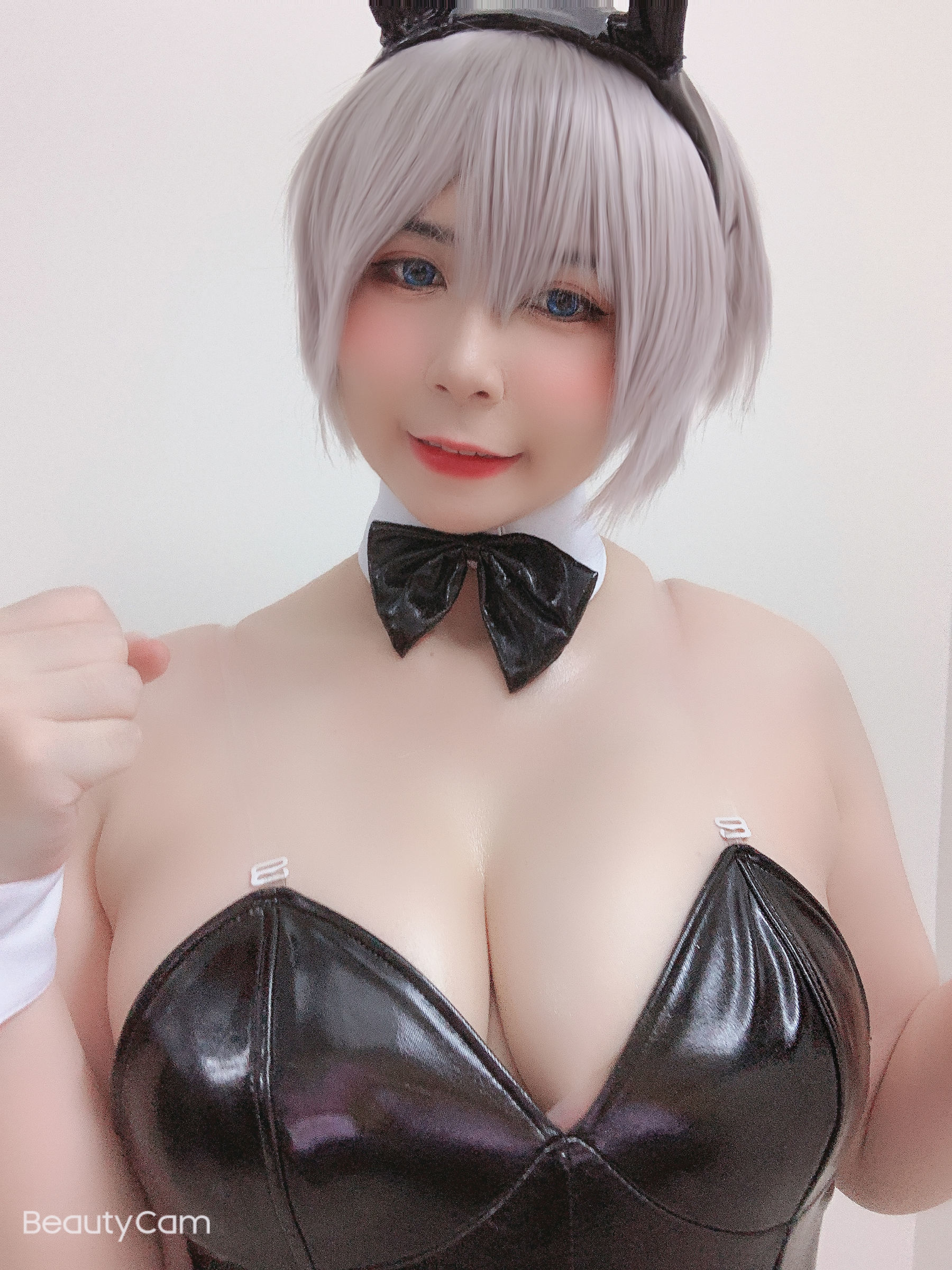 Internet Celebrity Cosplayer Photobook] Uy Uy - Uzaki Bunny Suit