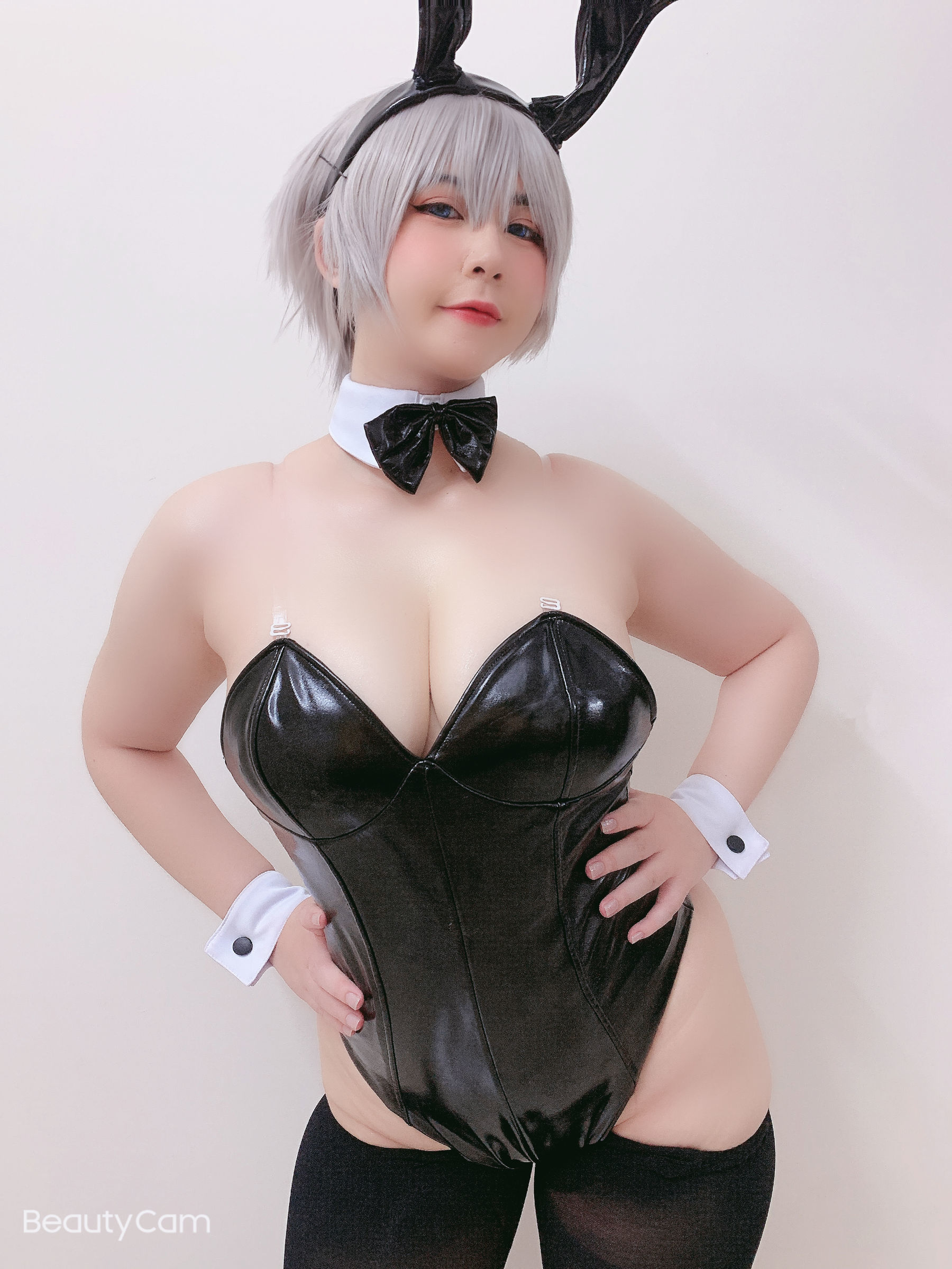 Internet Celebrity Cosplayer Photobook] Uy Uy - Uzaki Bunny Suit