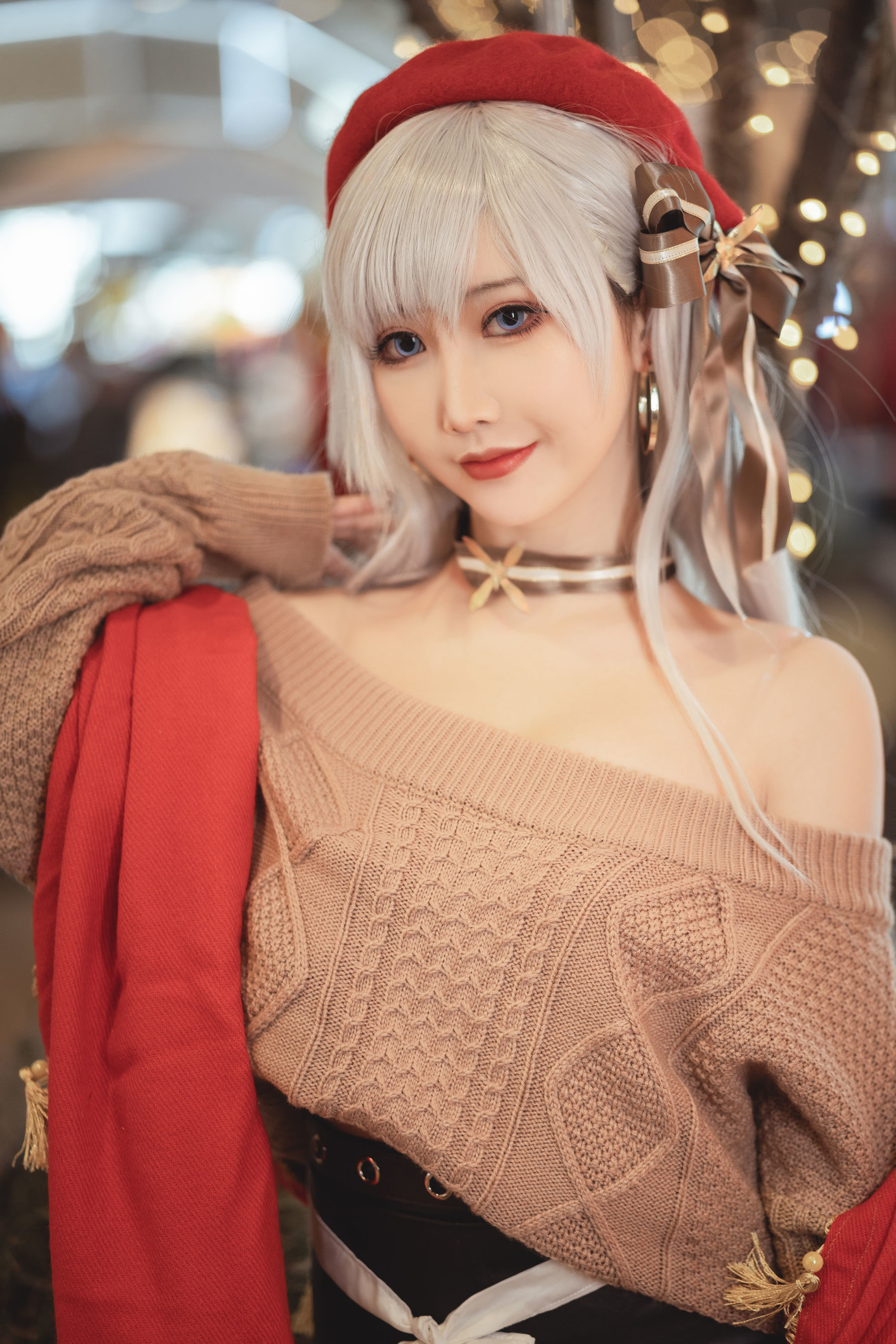 Internet Celebrity Coser Photobook] Cute Popular Coser Mianbing Xianer - Christmas Befa