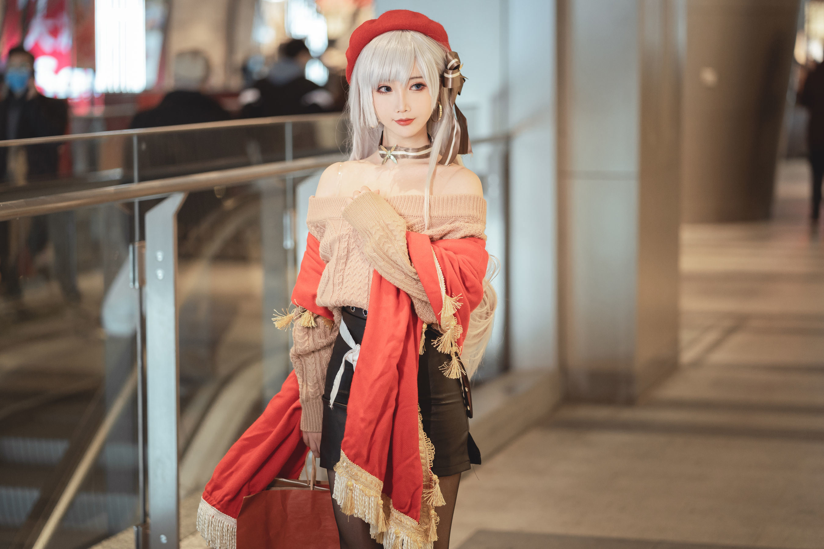 Internet Celebrity Coser Photobook] Cute Popular Coser Mianbing Xianer - Christmas Befa