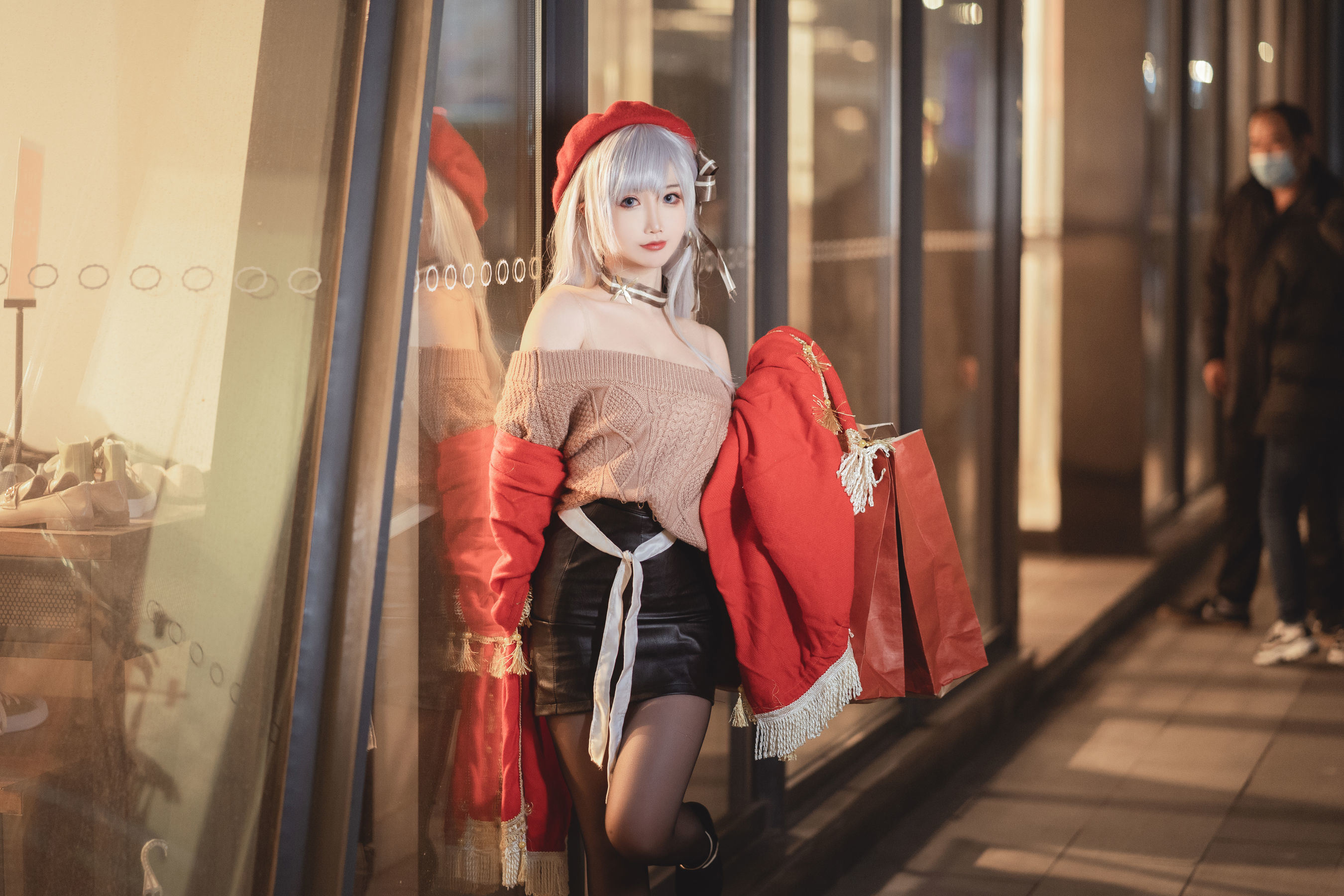 Internet Celebrity Coser Photobook] Cute Popular Coser Mianbing Xianer - Christmas Befa