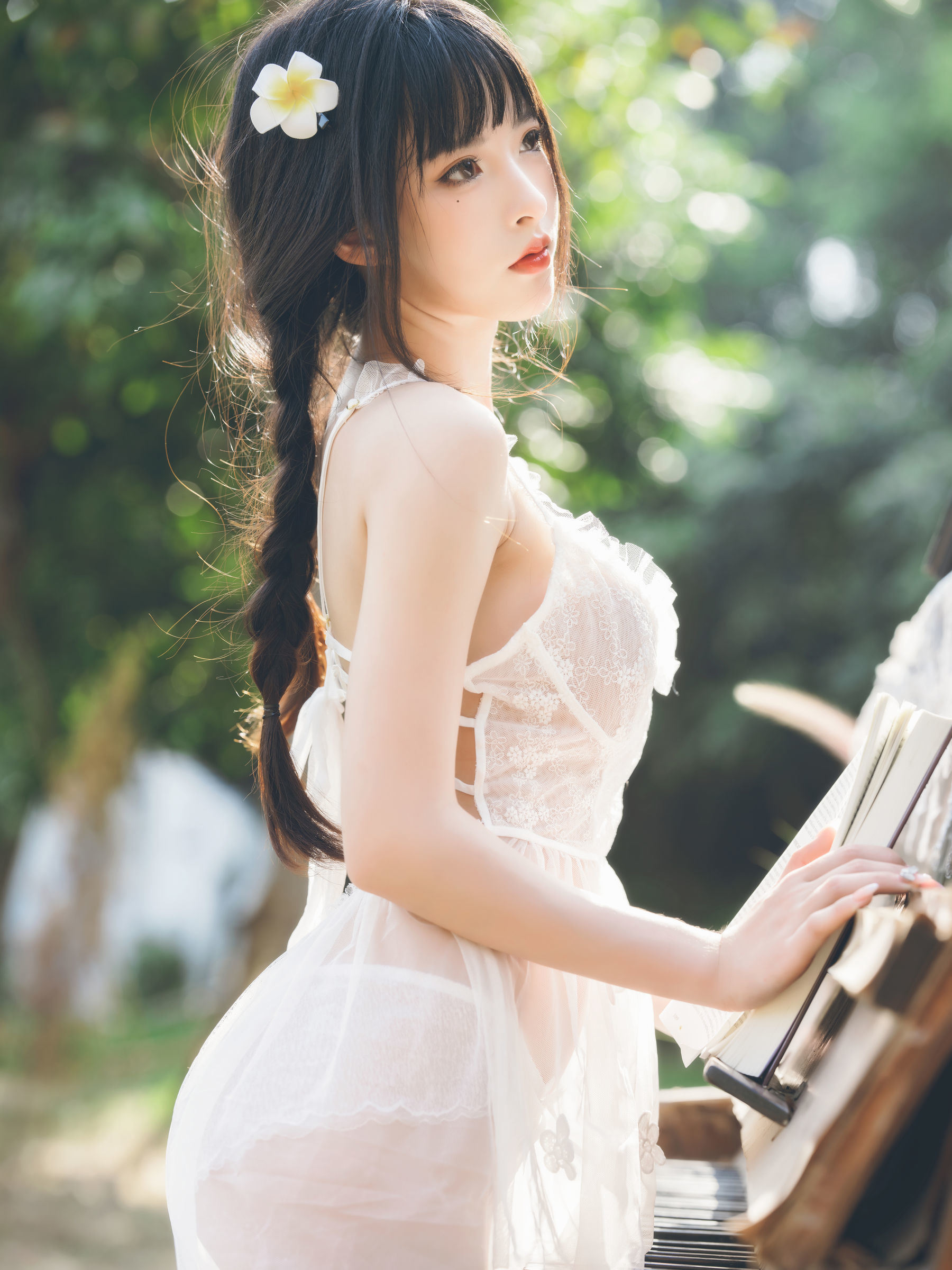 Ảnh Coser Ngôi sao Mạng] Mỹ nhân Shimizu Yui - Phong cách Đồng quê Tươi mới 01