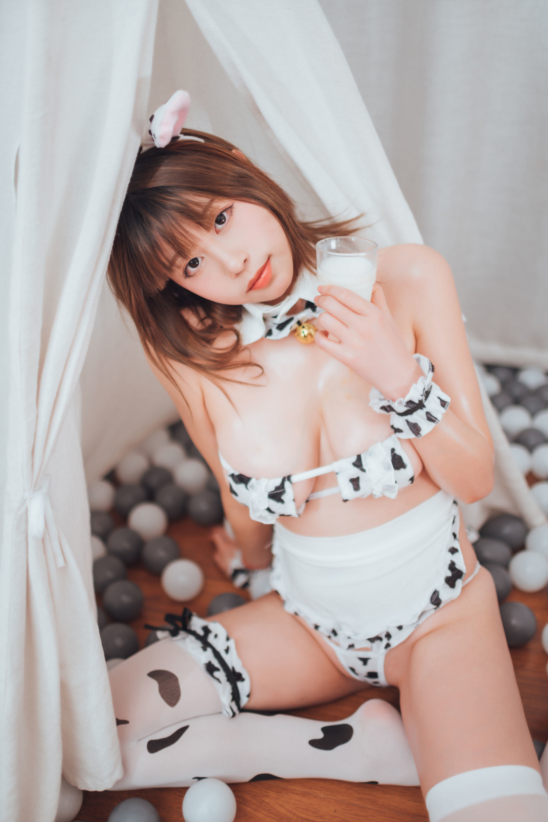 網紅COSER寫真] 萌妹奈汐醬nice - 牛年大吉 奶牛