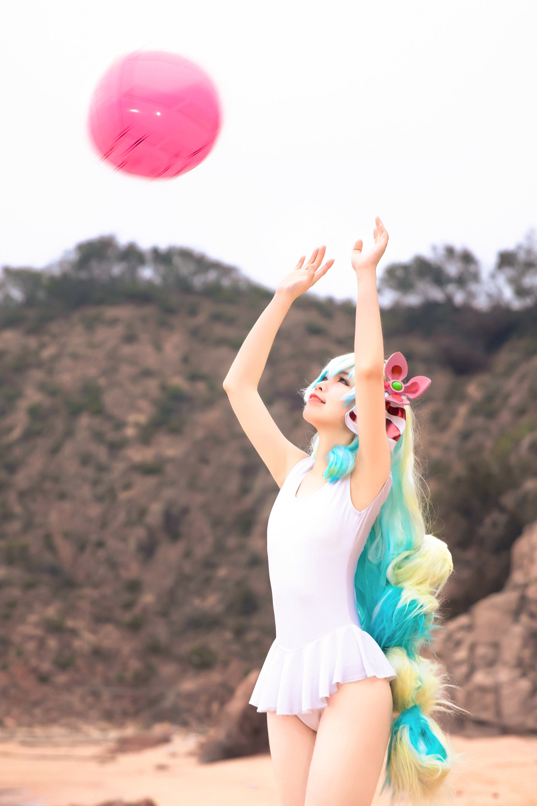 Internet Celebrity COSER Photobook] Anime Blogger G44 Will Not Get Hurt - Nia