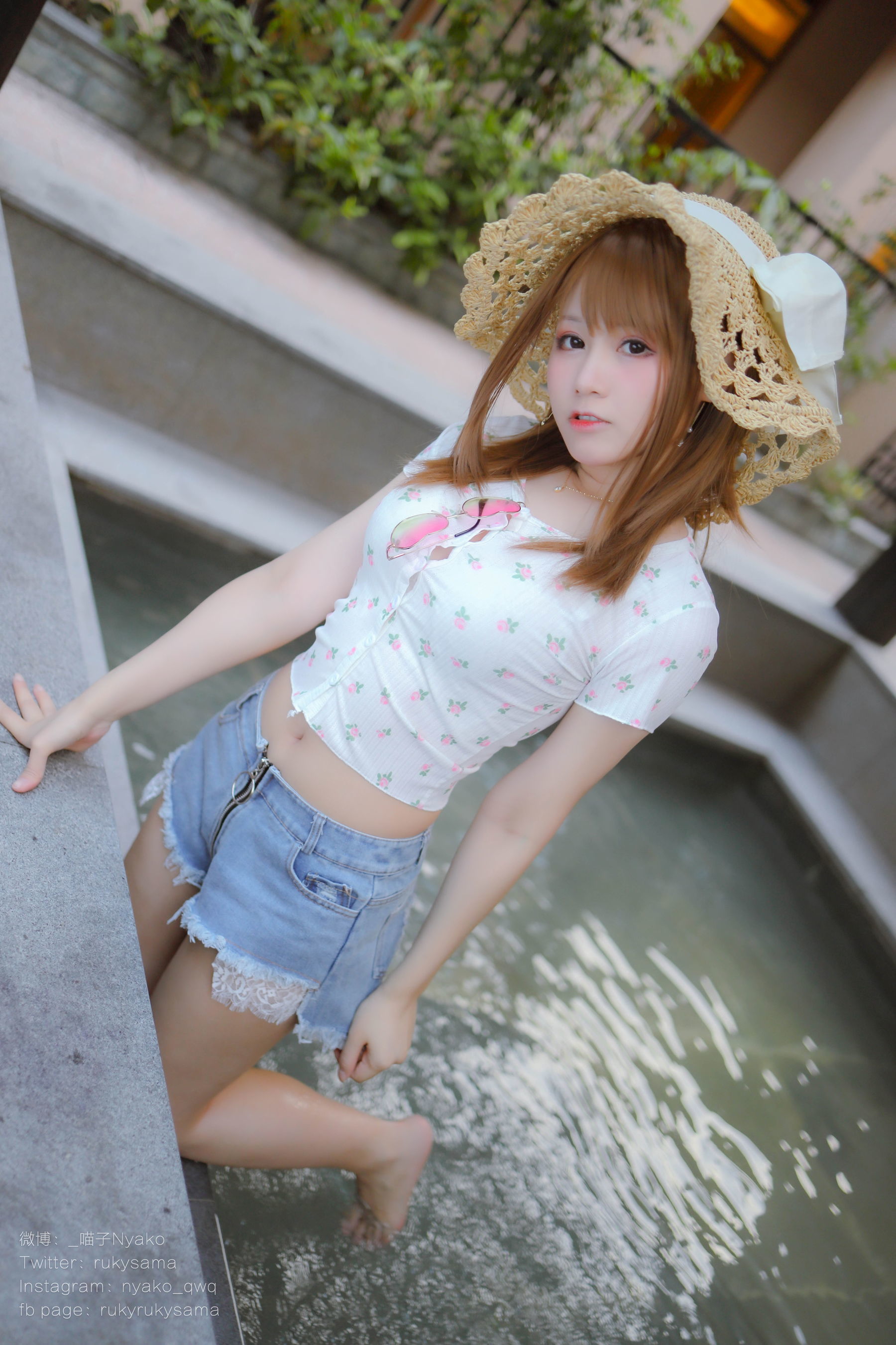 Ảnh net hồng cosplay] Cô gái dễ thương Nyako Meowzi - Du lịch suối nước nóng