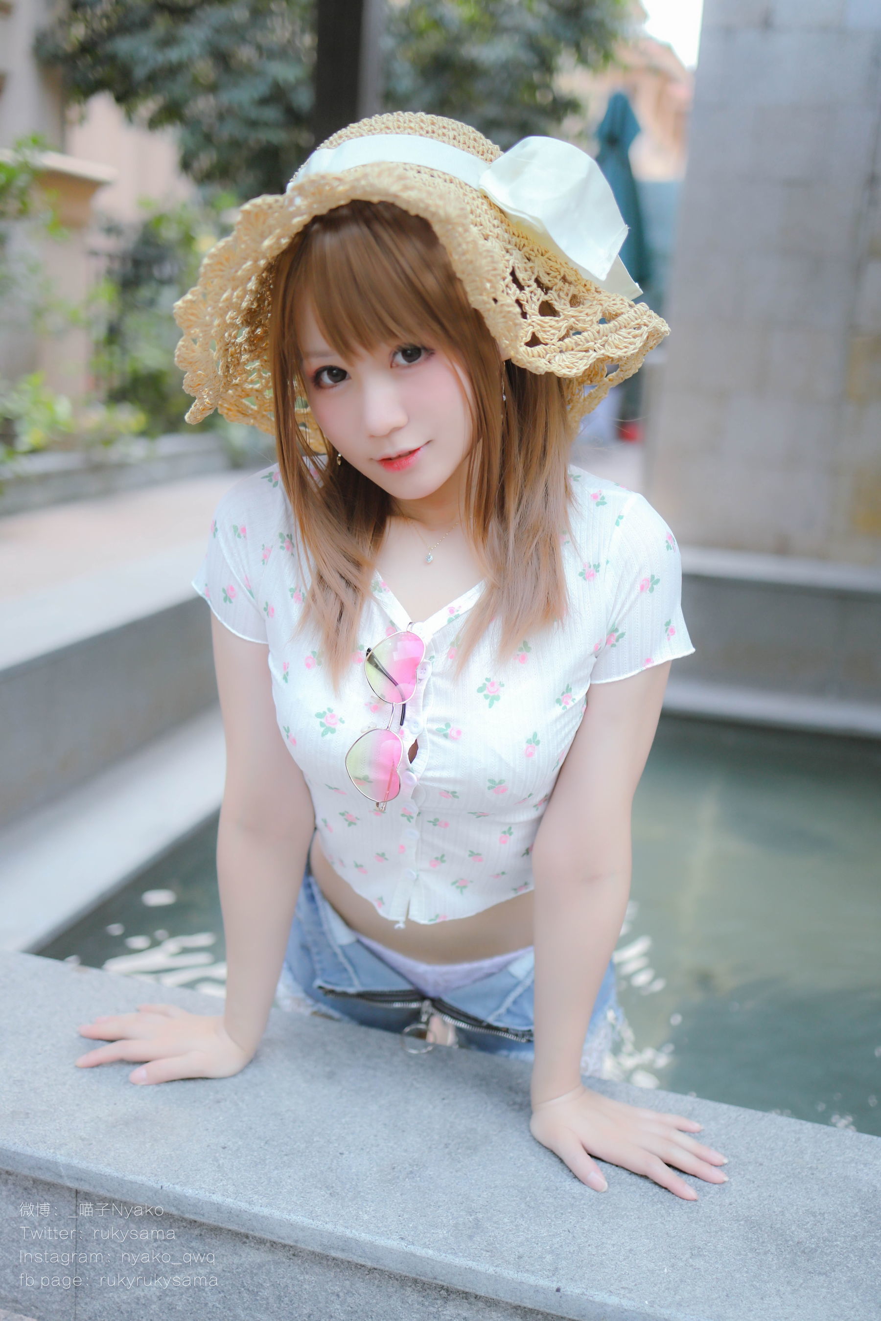 Ảnh net hồng cosplay] Cô gái dễ thương Nyako Meowzi - Du lịch suối nước nóng