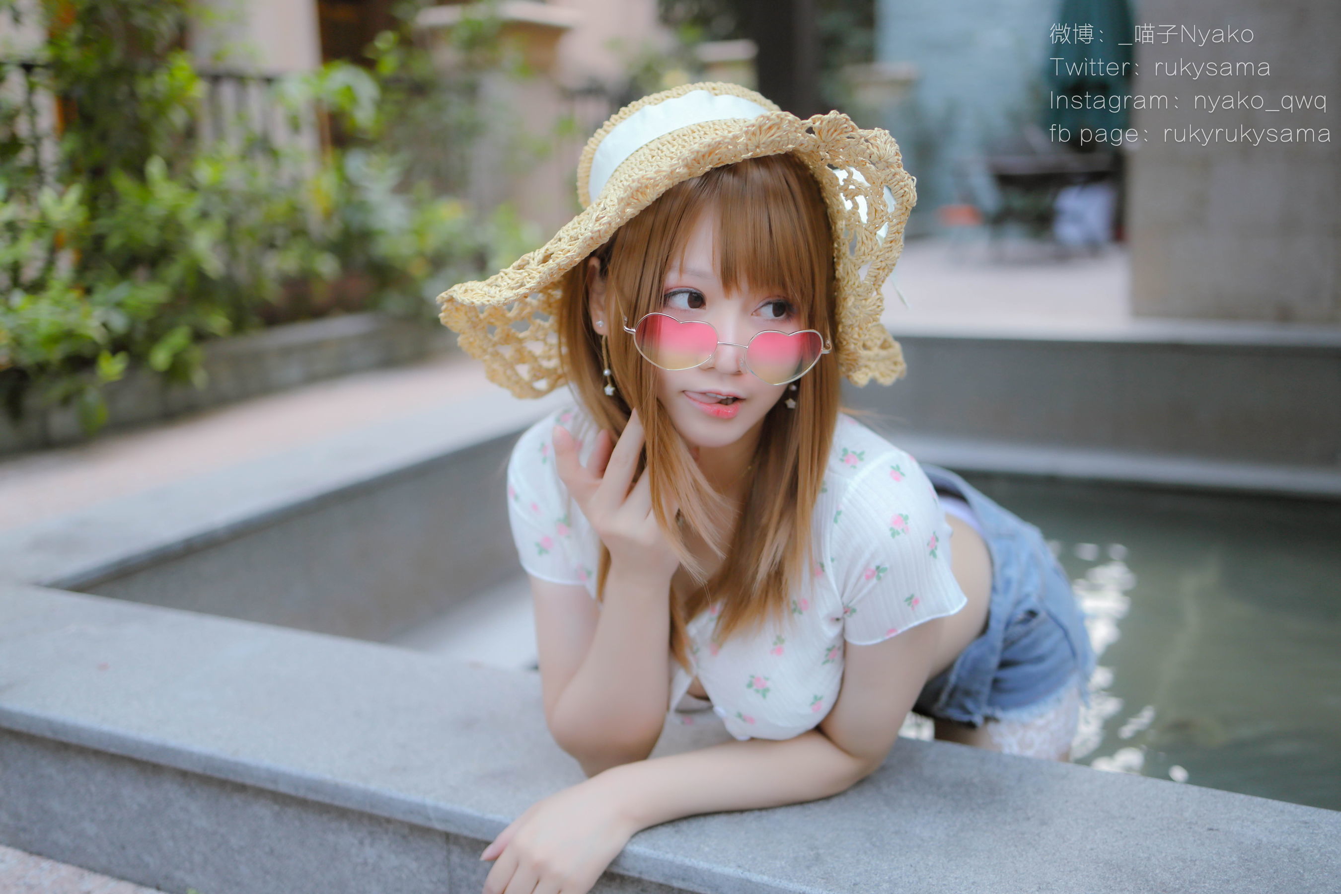 Ảnh net hồng cosplay] Cô gái dễ thương Nyako Meowzi - Du lịch suối nước nóng