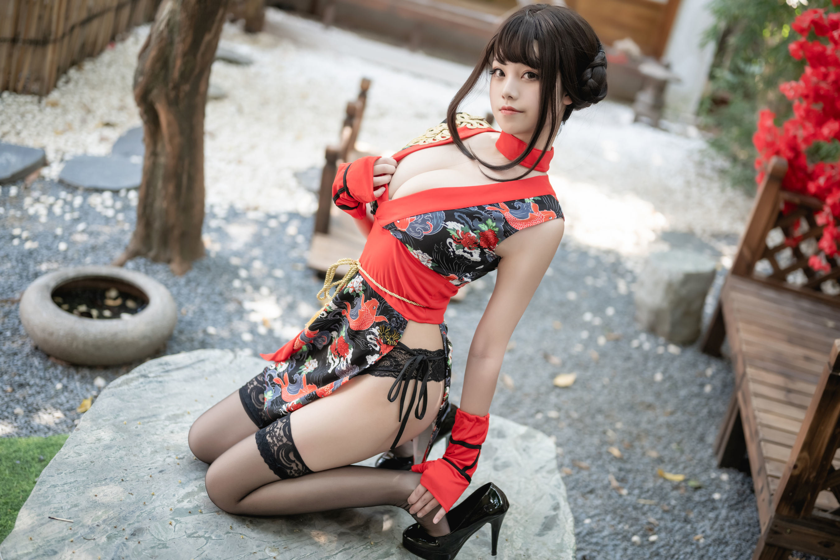 Internet Celebrity Cosplayer Photobook] Moe-Style Big Sister Mizhi Maoqiu - Ninja 2