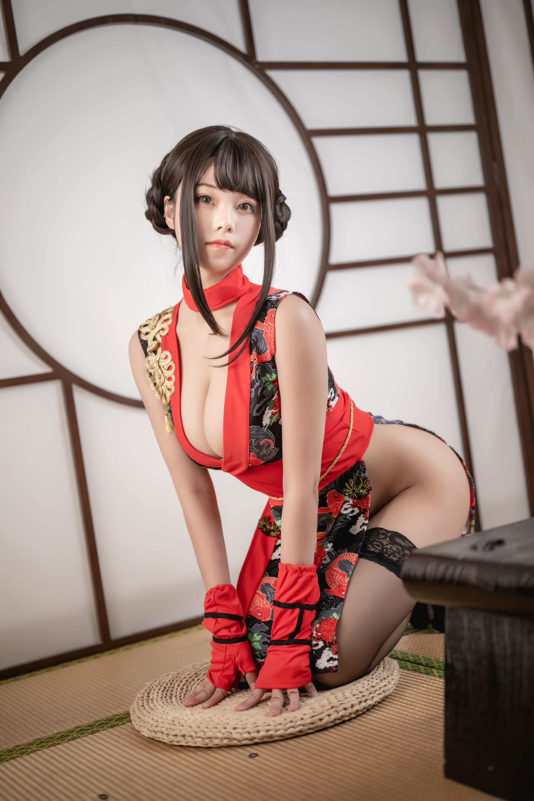 Internet Celebrity Cosplayer Photobook] Moe-Style Big Sister Mizhi Maoqiu - Ninja 2