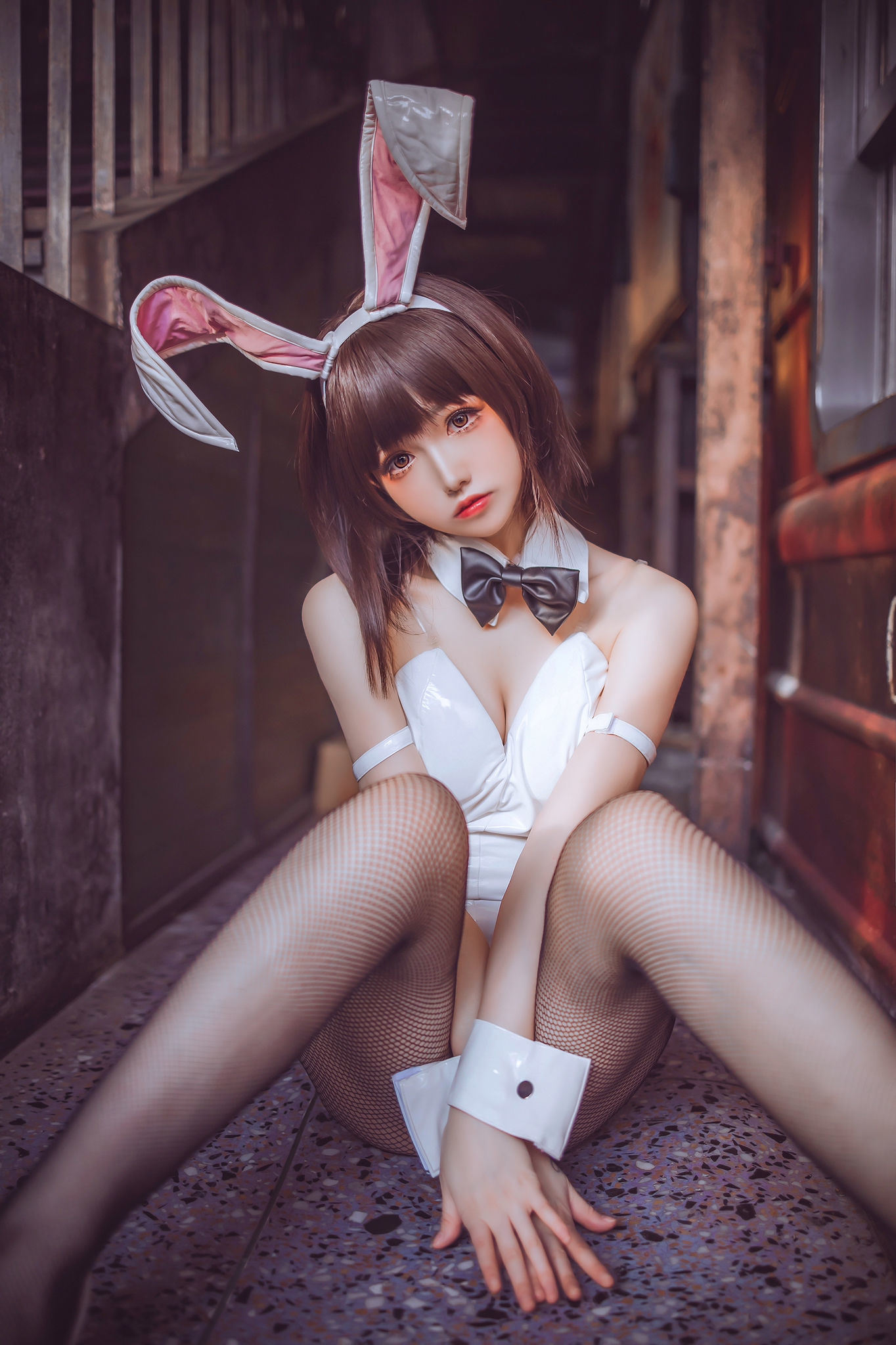 Internet Celebrity Coser Photobook] Coser Yiyi - Kato Megumi Bunny Girl
