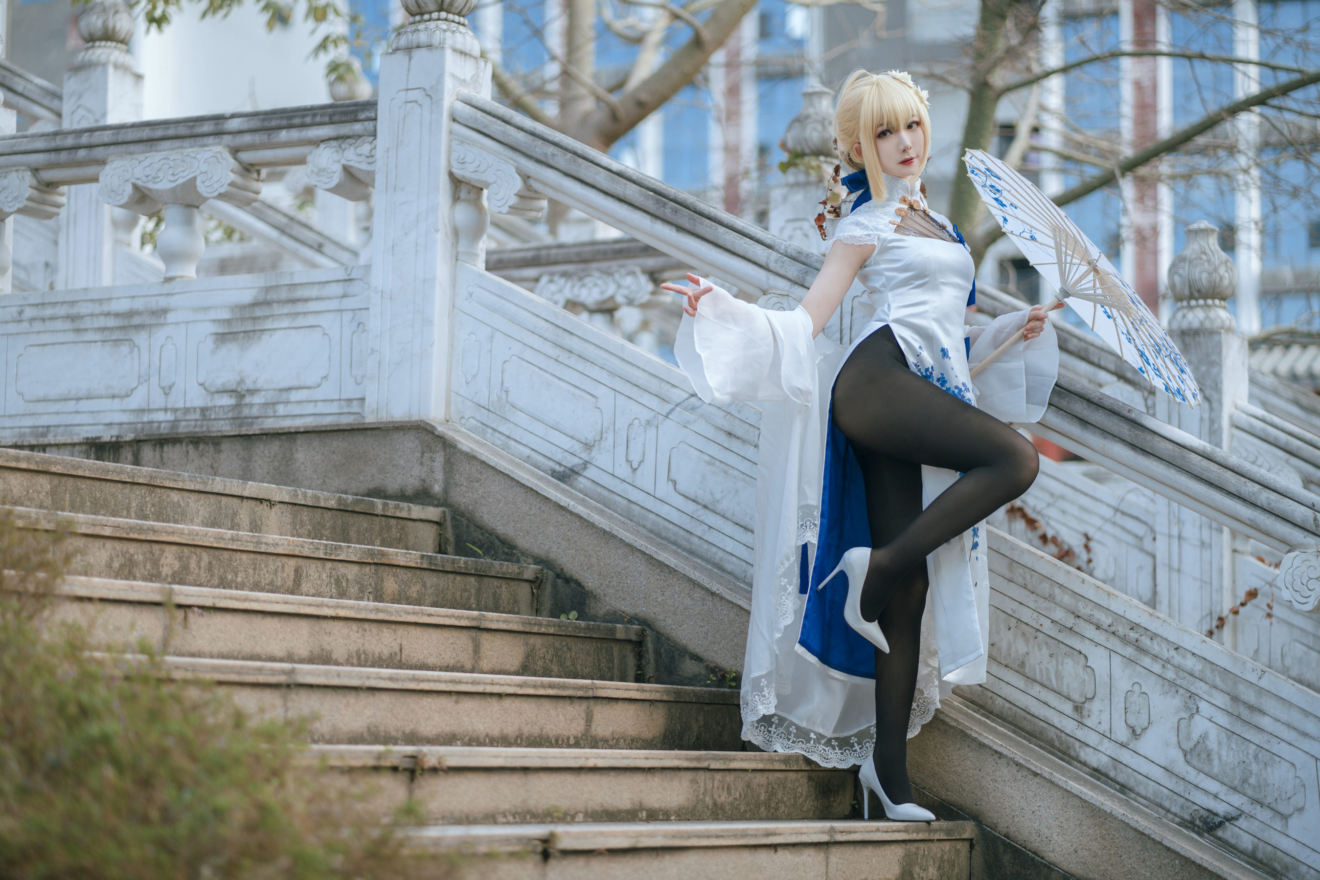 Tập ảnh COSER của ngôi sao mạng] Blogger anime Phong Giang Giang v - Saber Áo qipao