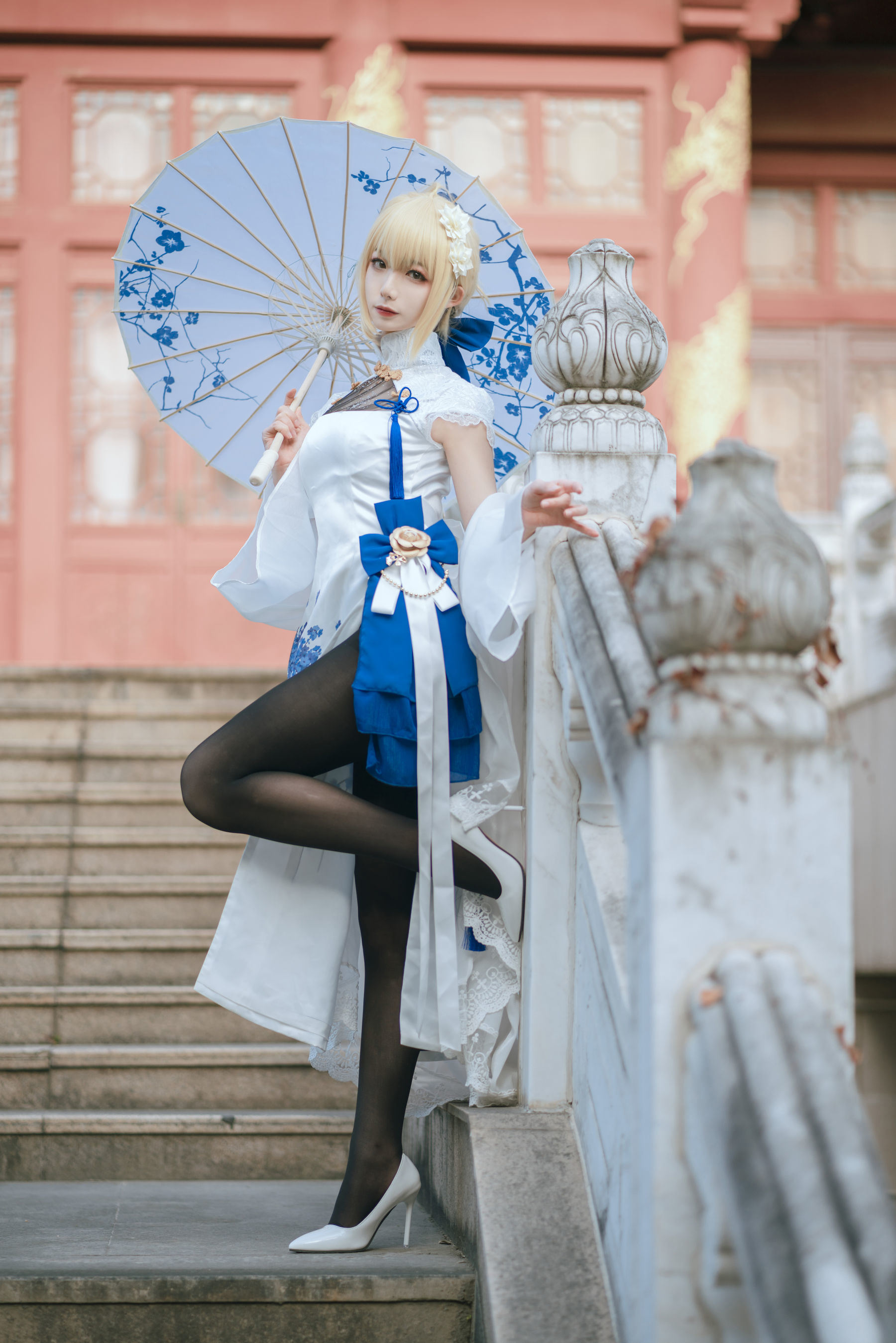 Tập ảnh COSER của ngôi sao mạng] Blogger anime Phong Giang Giang v - Saber Áo qipao