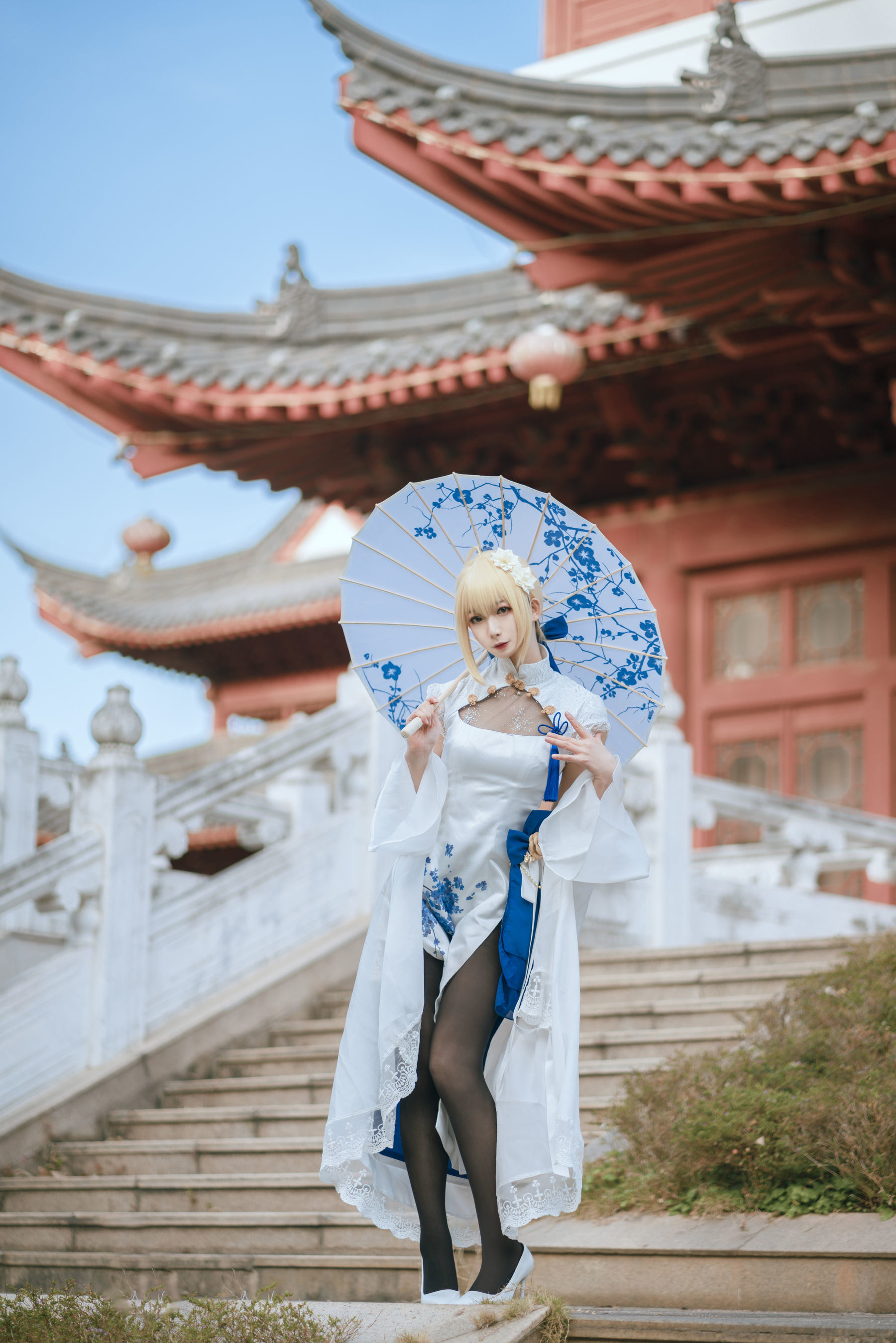 Tập ảnh COSER của ngôi sao mạng] Blogger anime Phong Giang Giang v - Saber Áo qipao