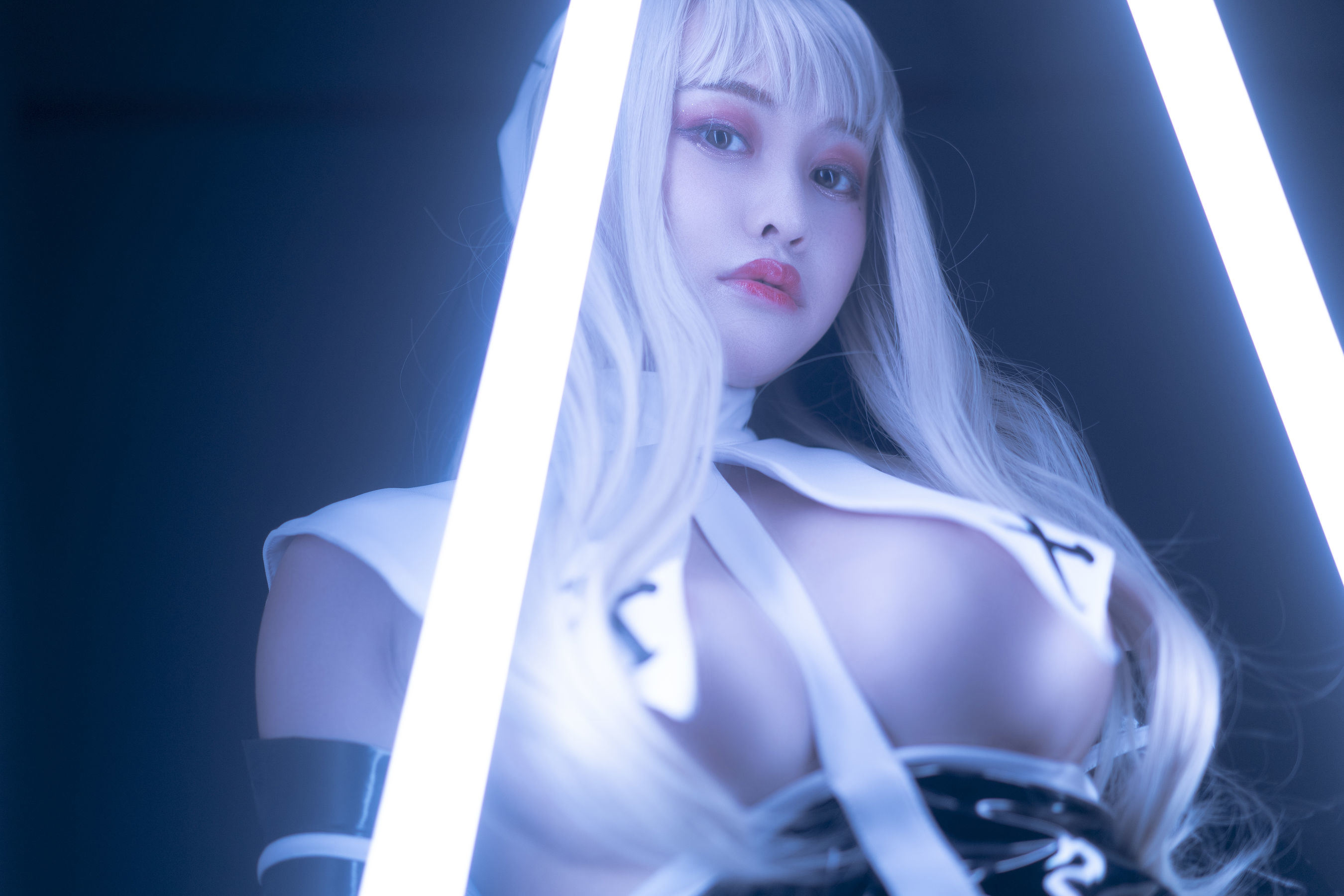 Internet Celebrity Coser Photobook] Anime Blogger Takes Off Tail Mizuki - Nun