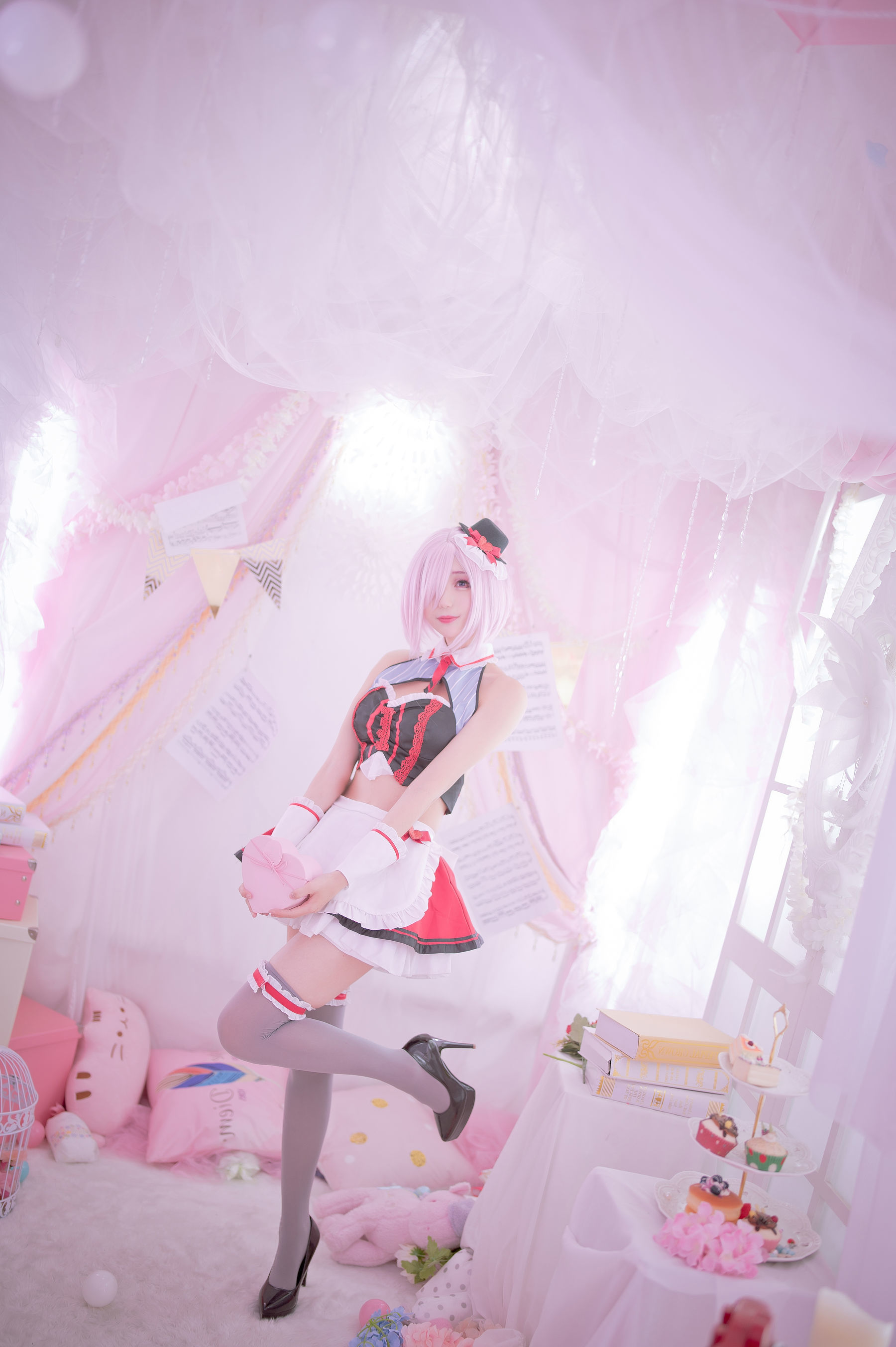 Bộ ảnh COSER nổi tiếng] Zhou Ji là Thỏ Thỏ Dễ Thương - Mashu Lễ Tình Nhân